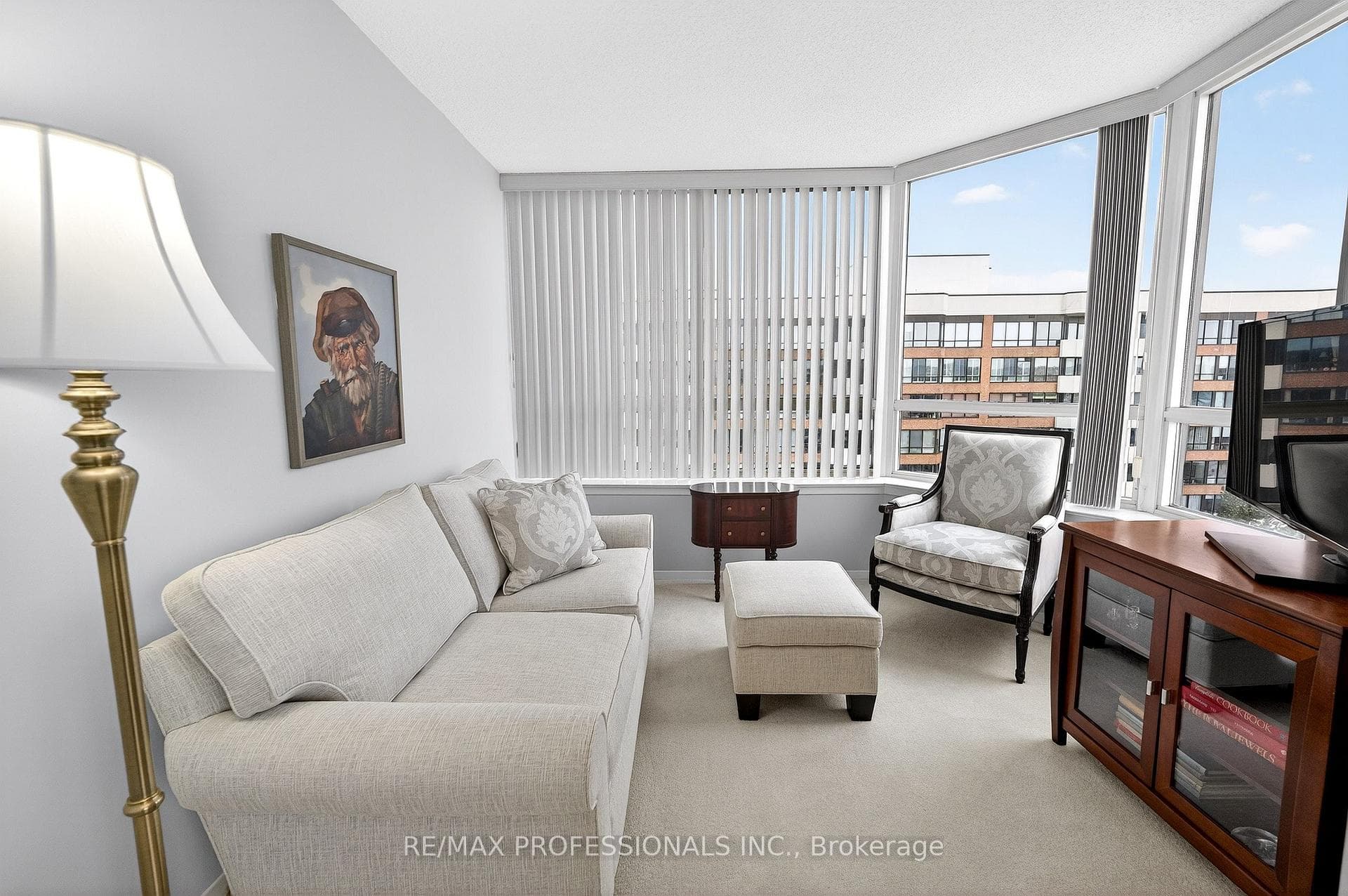 25 Austin Drive Unit 924 photo 9