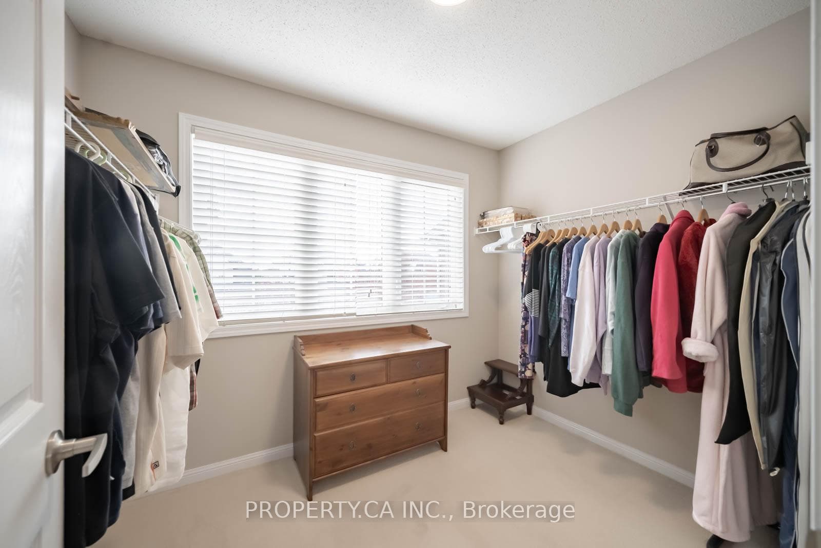725 Reece Court photo 26