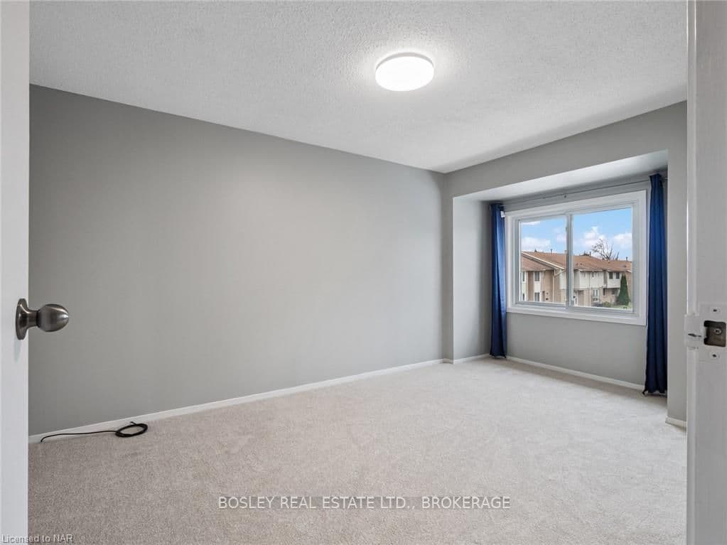 6767 THOROLD STONE Road Unit 94 photo 14