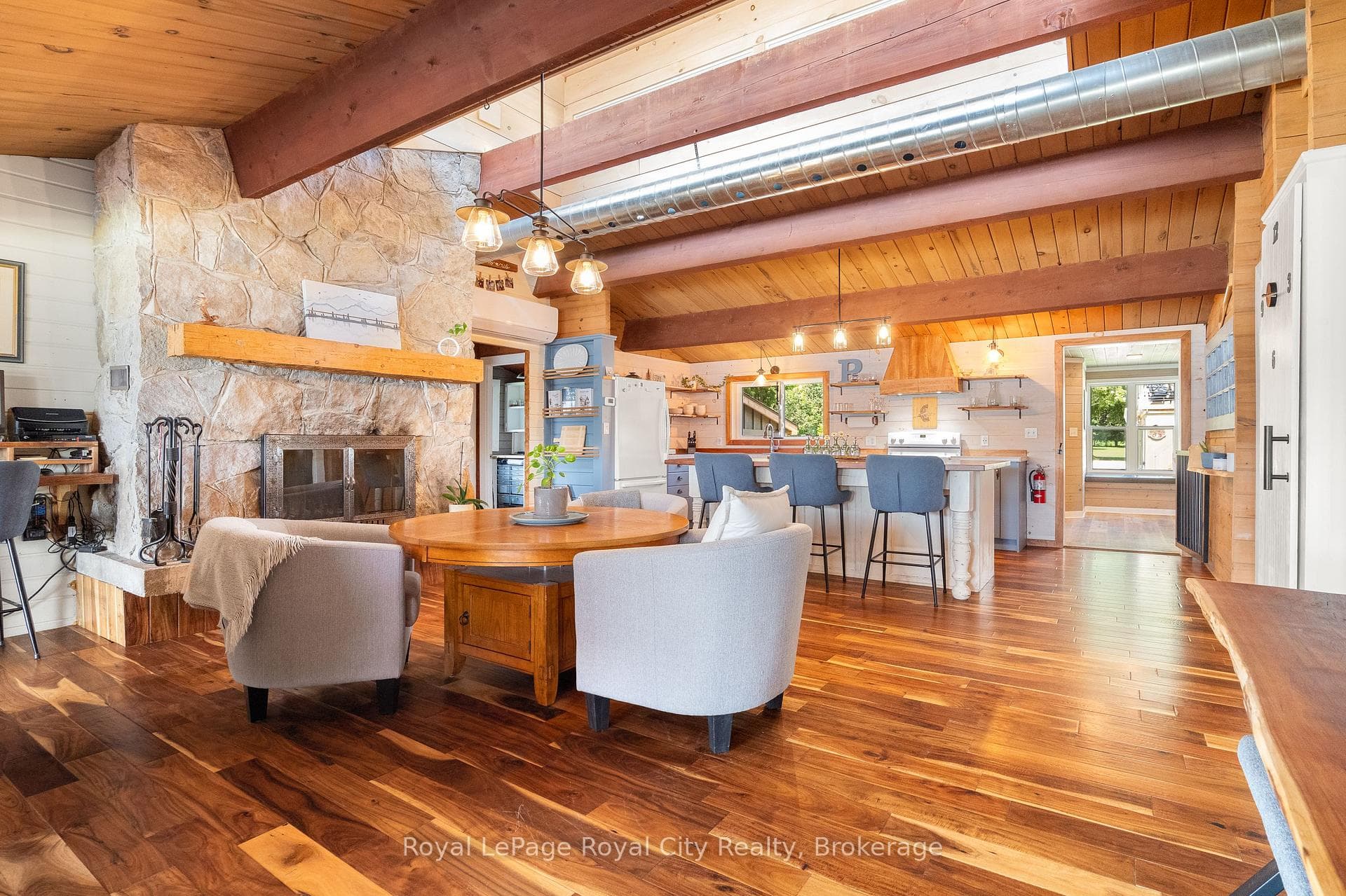 285 Mank Road photo 10