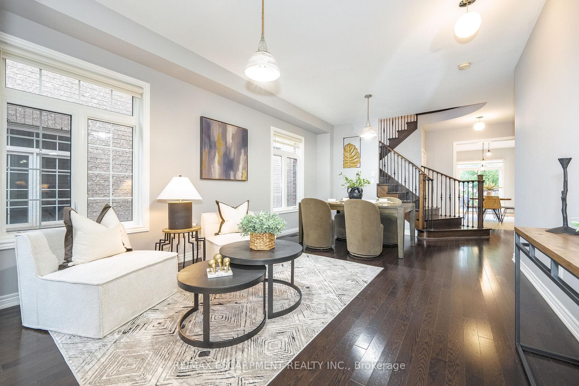 19 McKnight Avenue photo 8