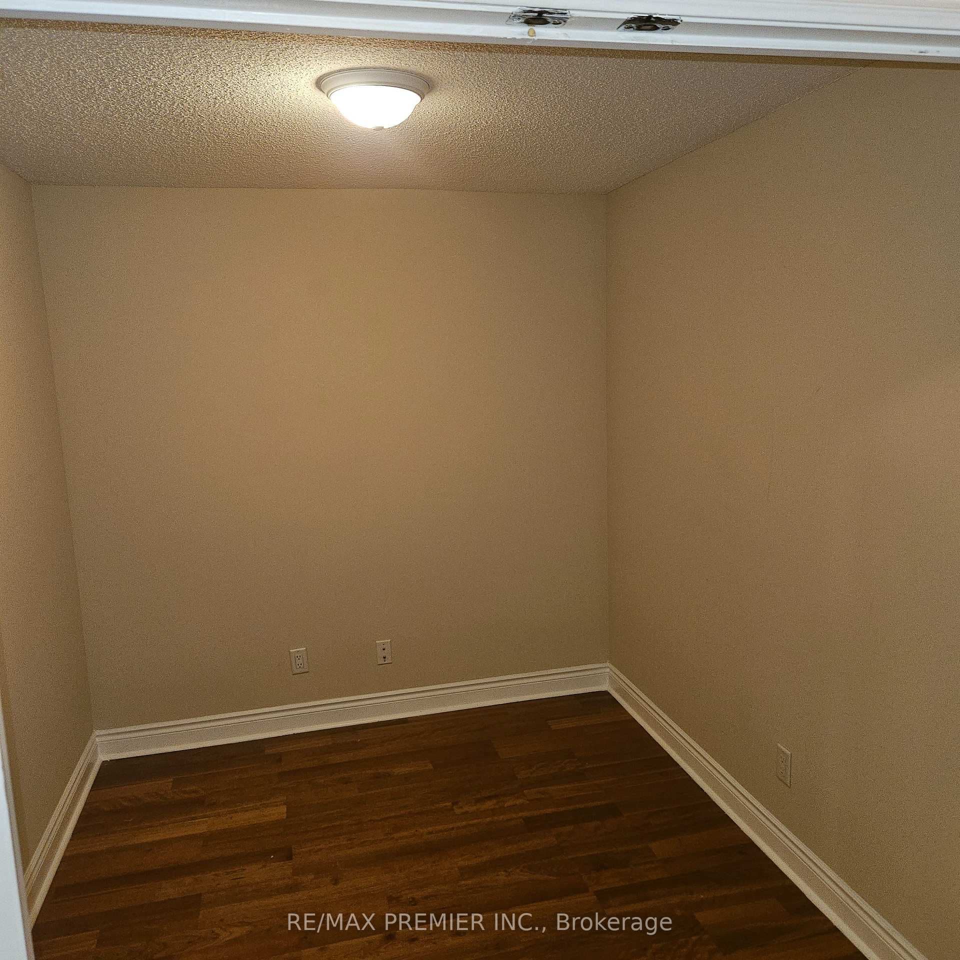 8 MCKEE Avenue Unit 1501 photo 6