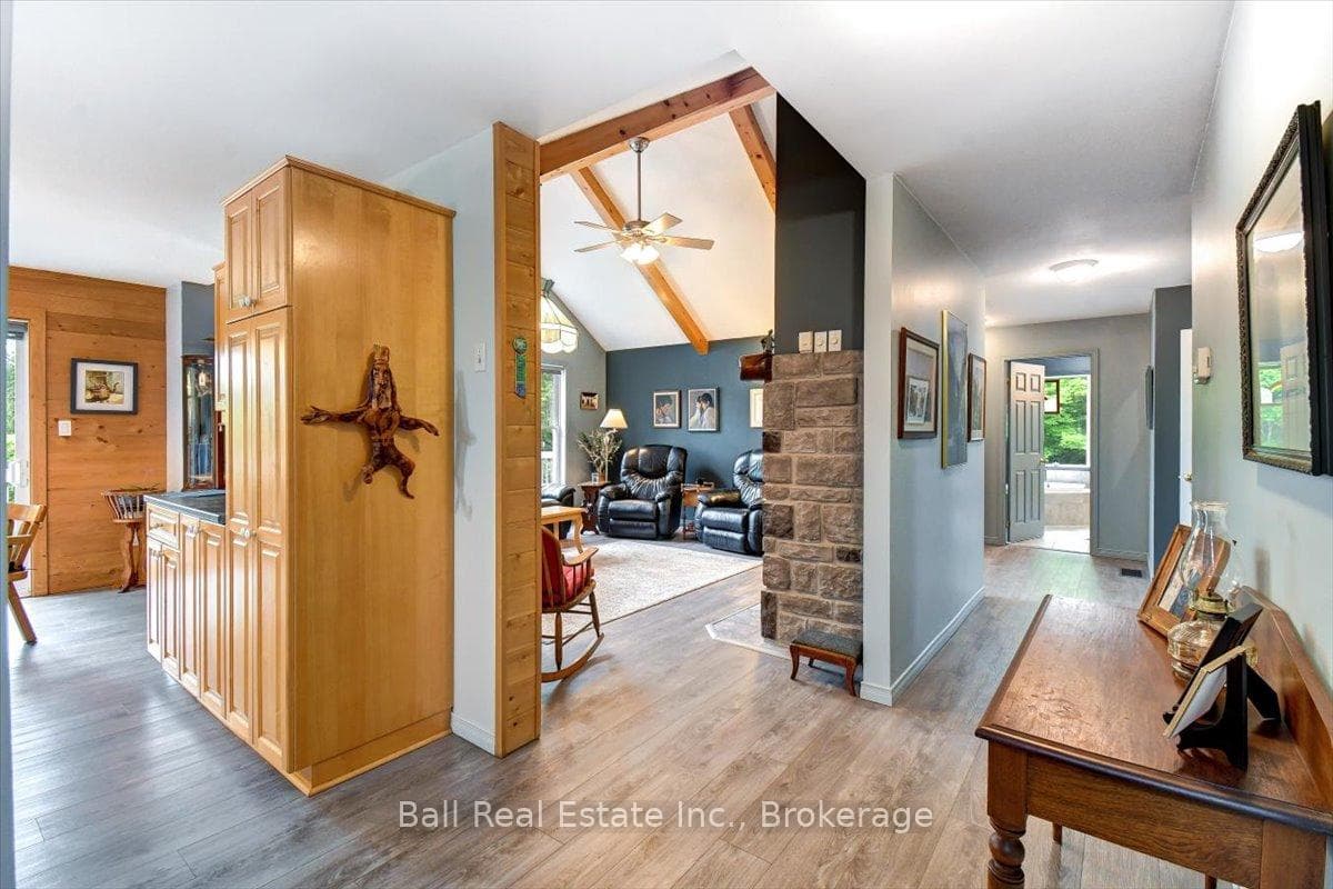 240 Stringer Drive photo 37