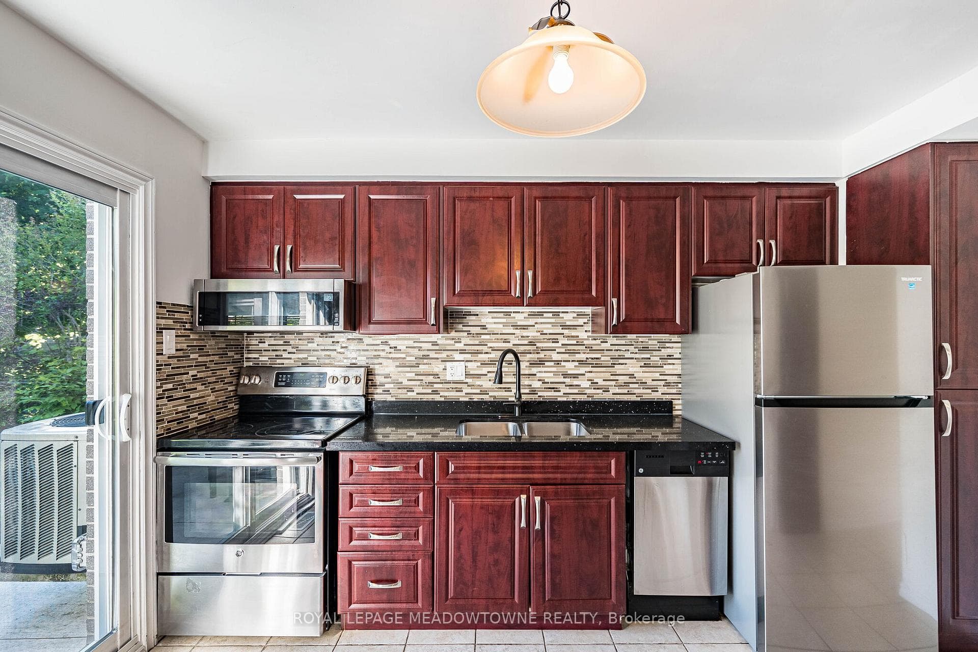 2155 Pashak Court photo 10