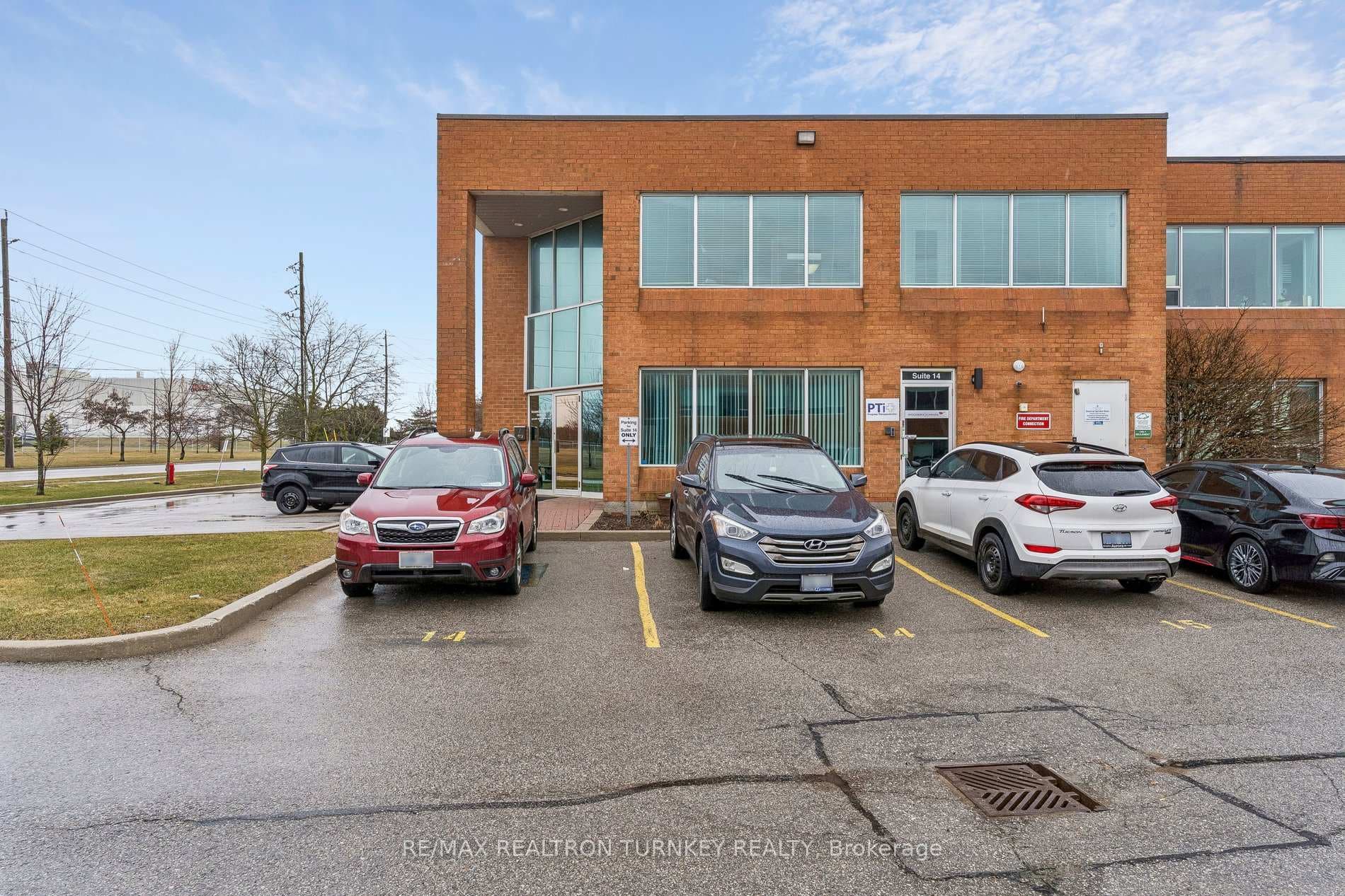 320 Harry Walker Parkway Unit 13 photo 5