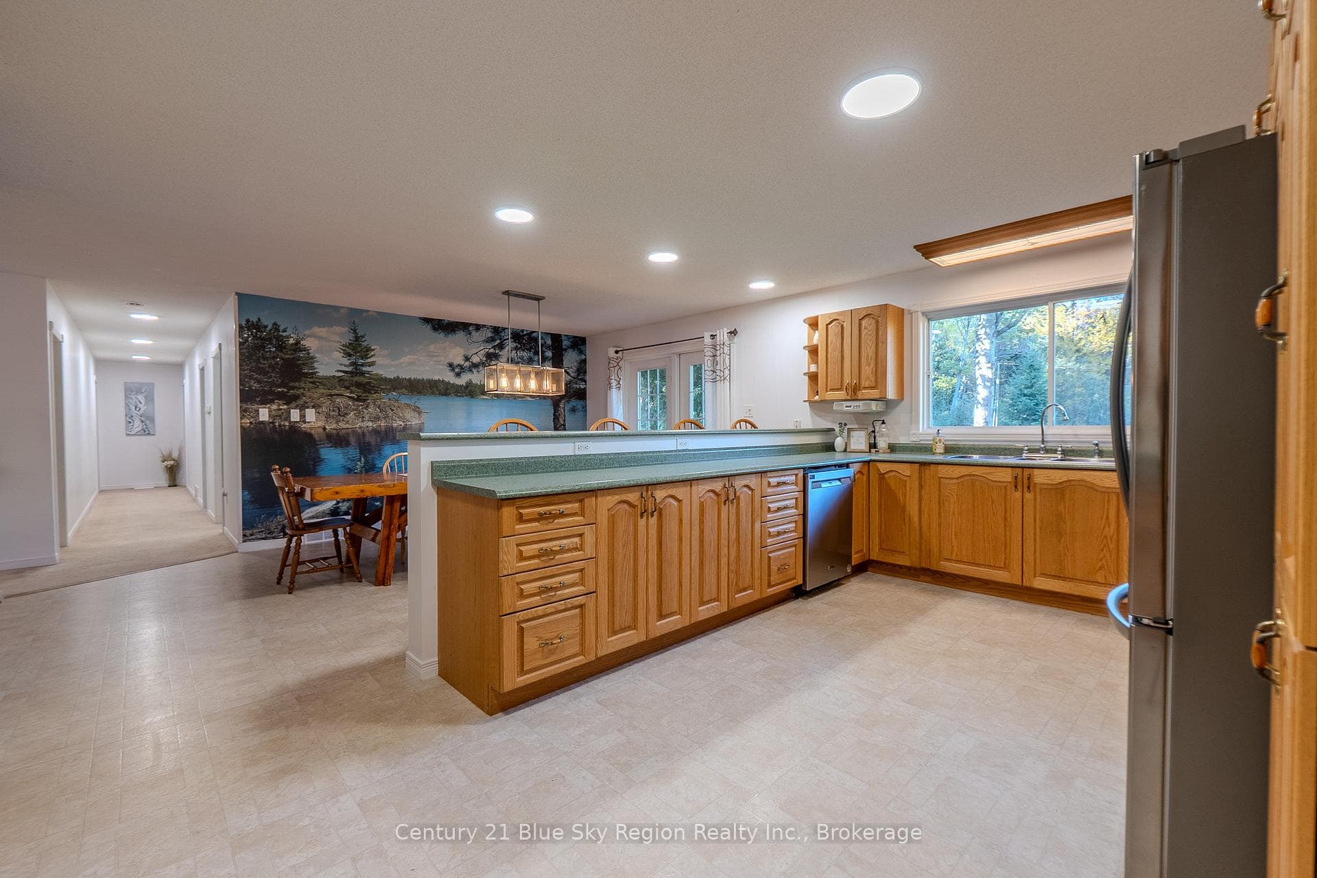 89 Sunrise Bay Drive photo 9