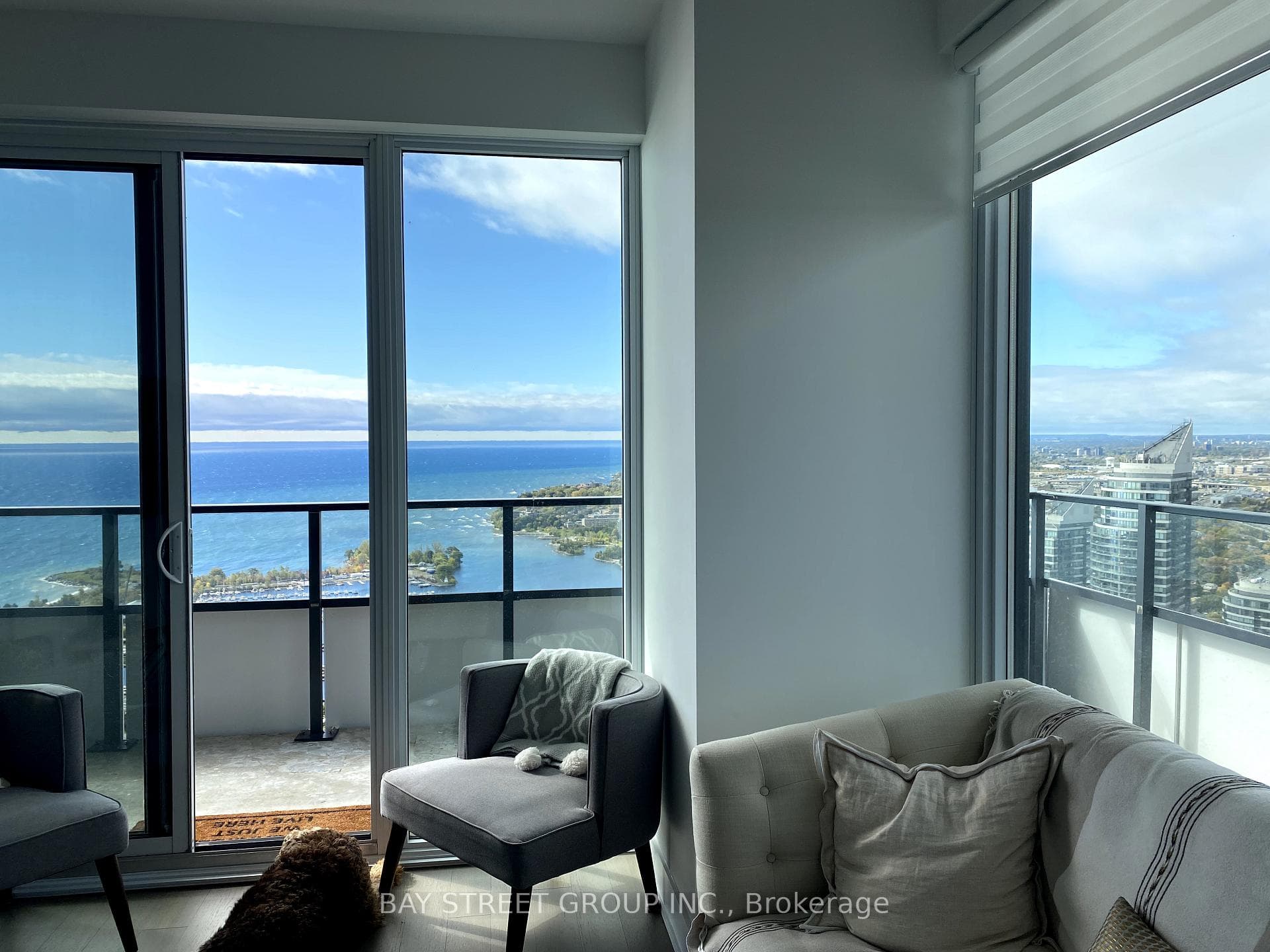 20 Shore Breeze Drive Unit 4601 photo 6