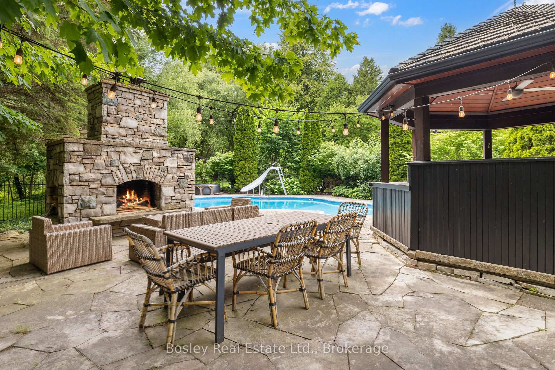 118 Heritage Drive photo 40