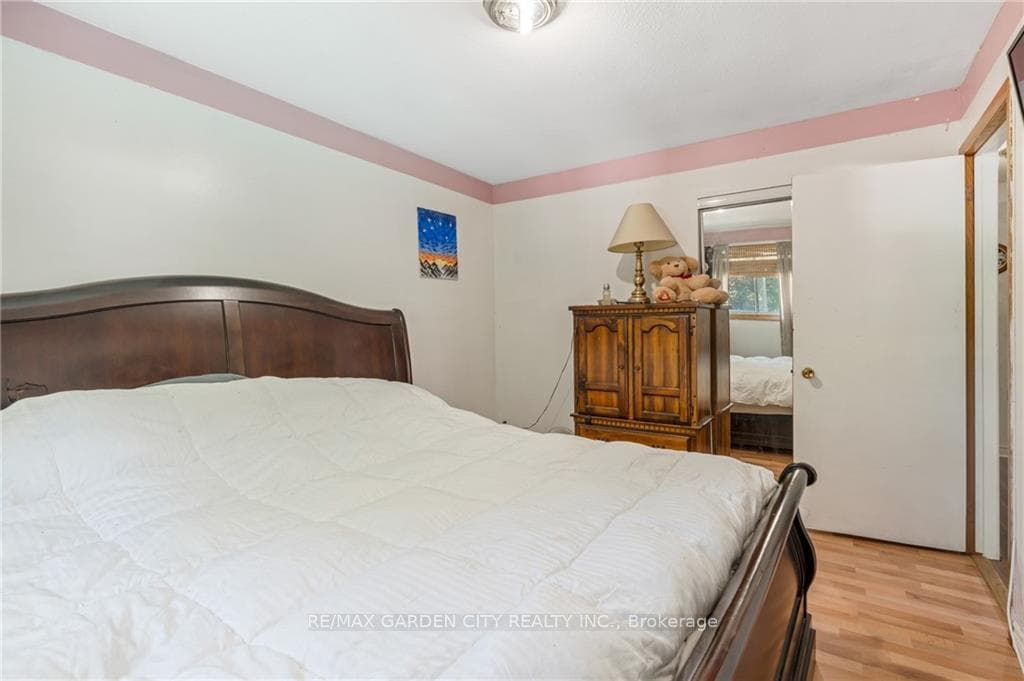 34 Rita Avenue photo 19