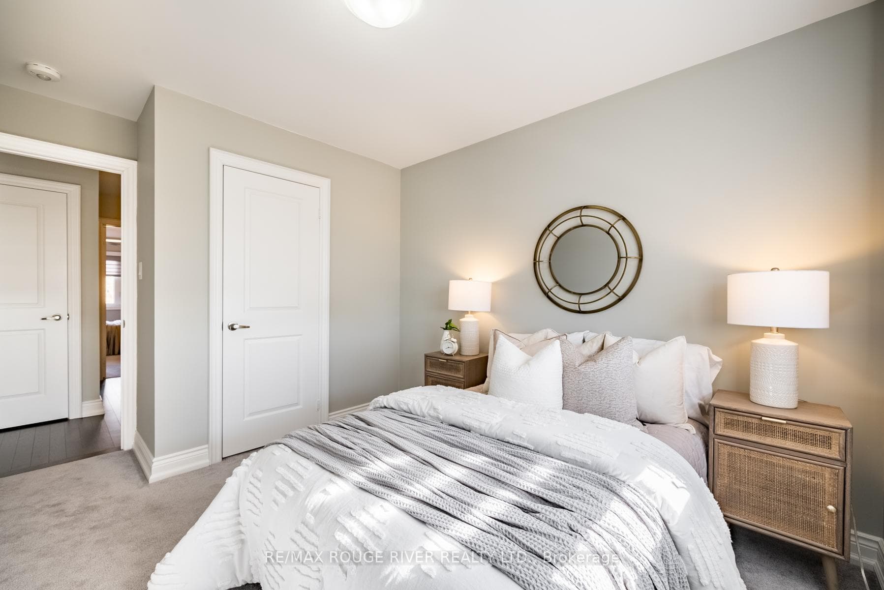 3 Highlands Boulevard photo 26