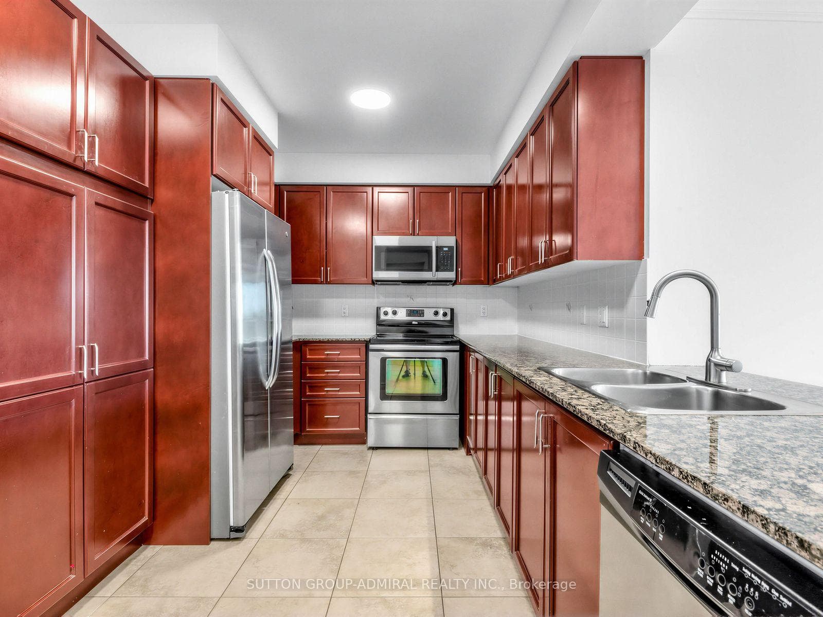 88 Promenade Circle Unit 408 photo 5