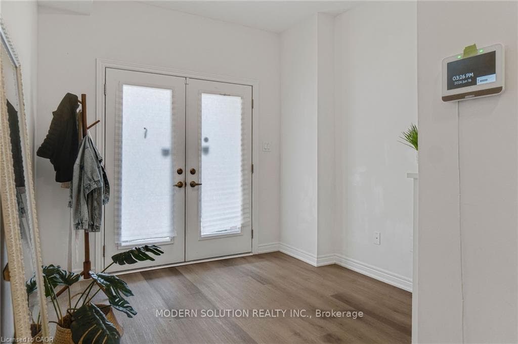 96 Dryden Lane photo 8