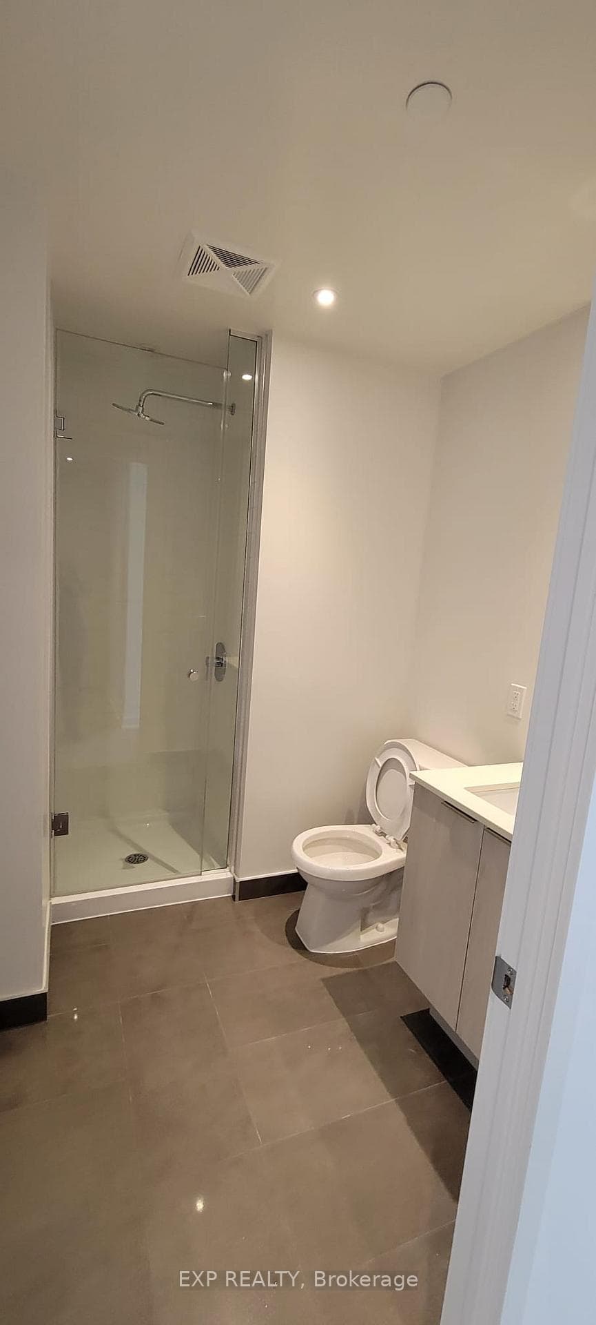 448 Burnhamthorpe Road Unit 3811 photo 34