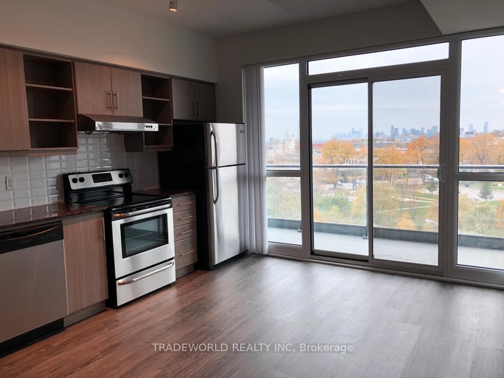 160 Vanderhoof Avenue Unit 508 photo 3