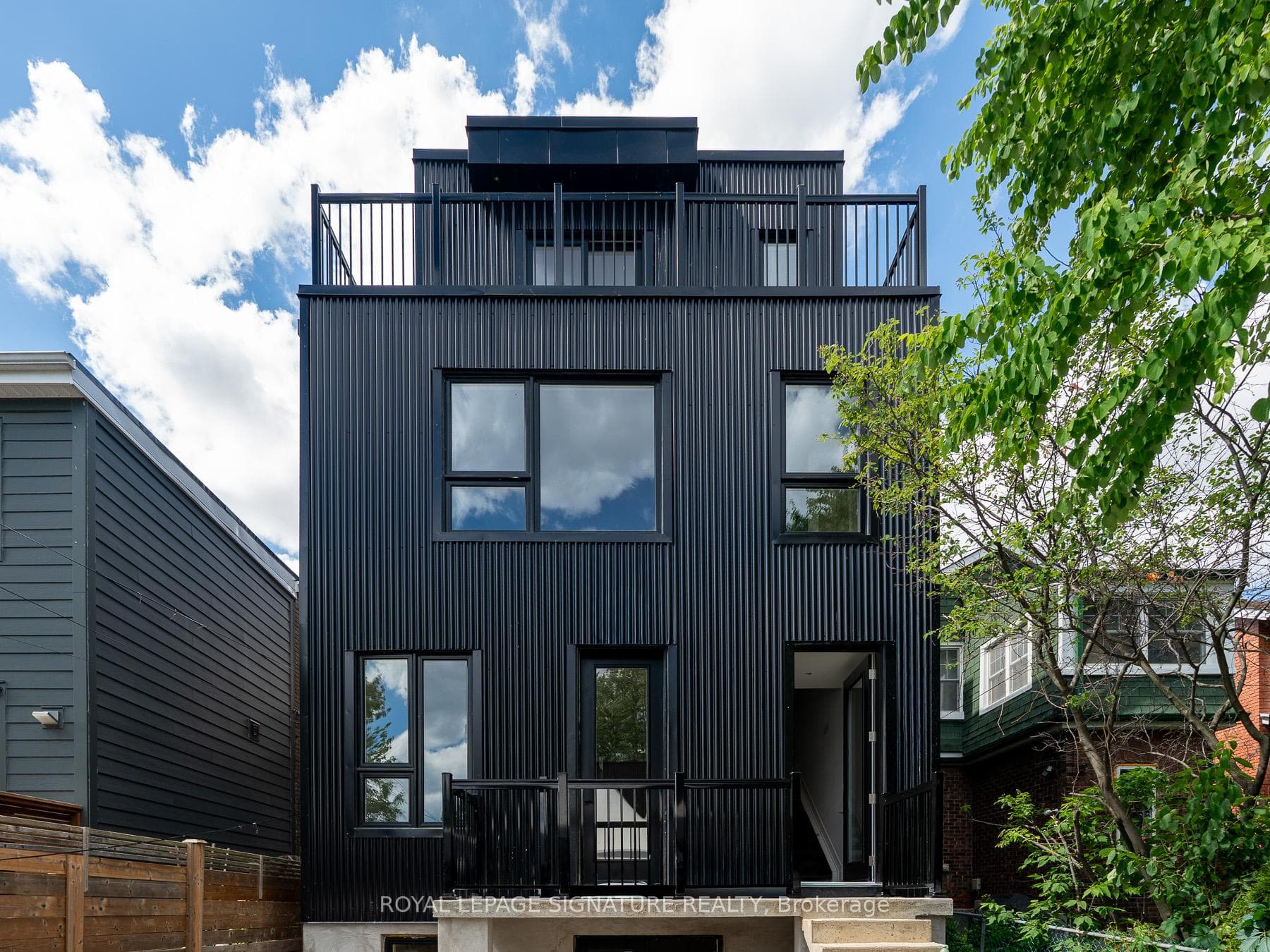 7 Earnscliffe Road Unit #4 photo 1