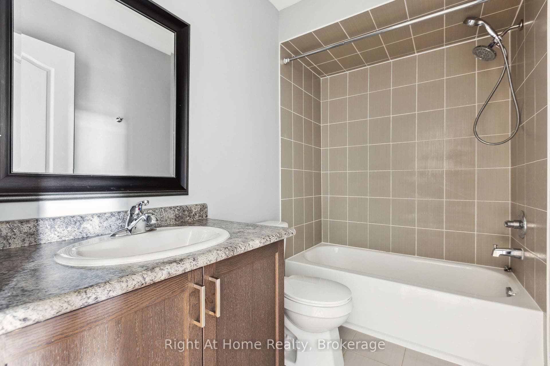 2546 GRAND OAK Trail photo 24