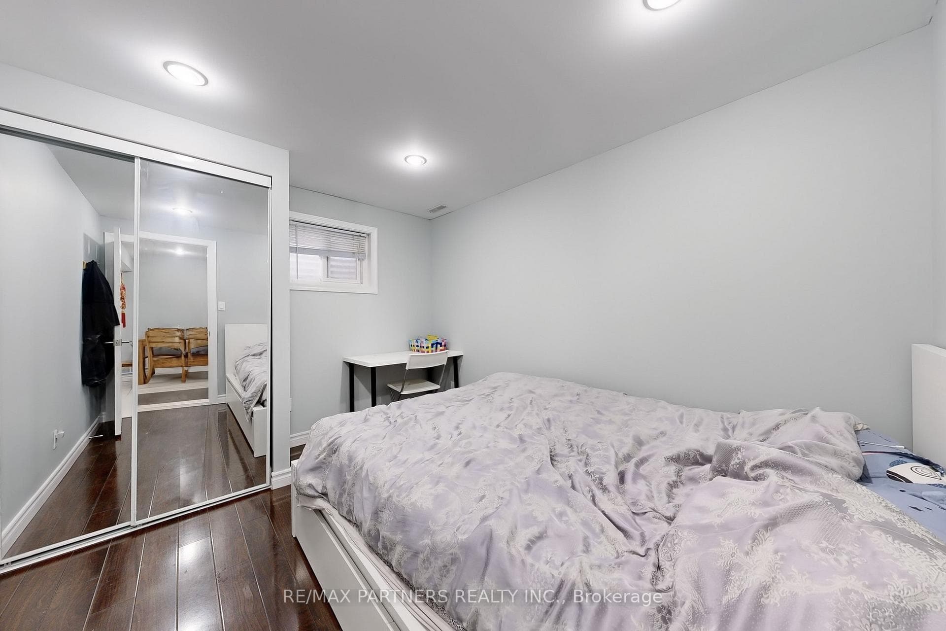 128 Bellrock Drive photo 43