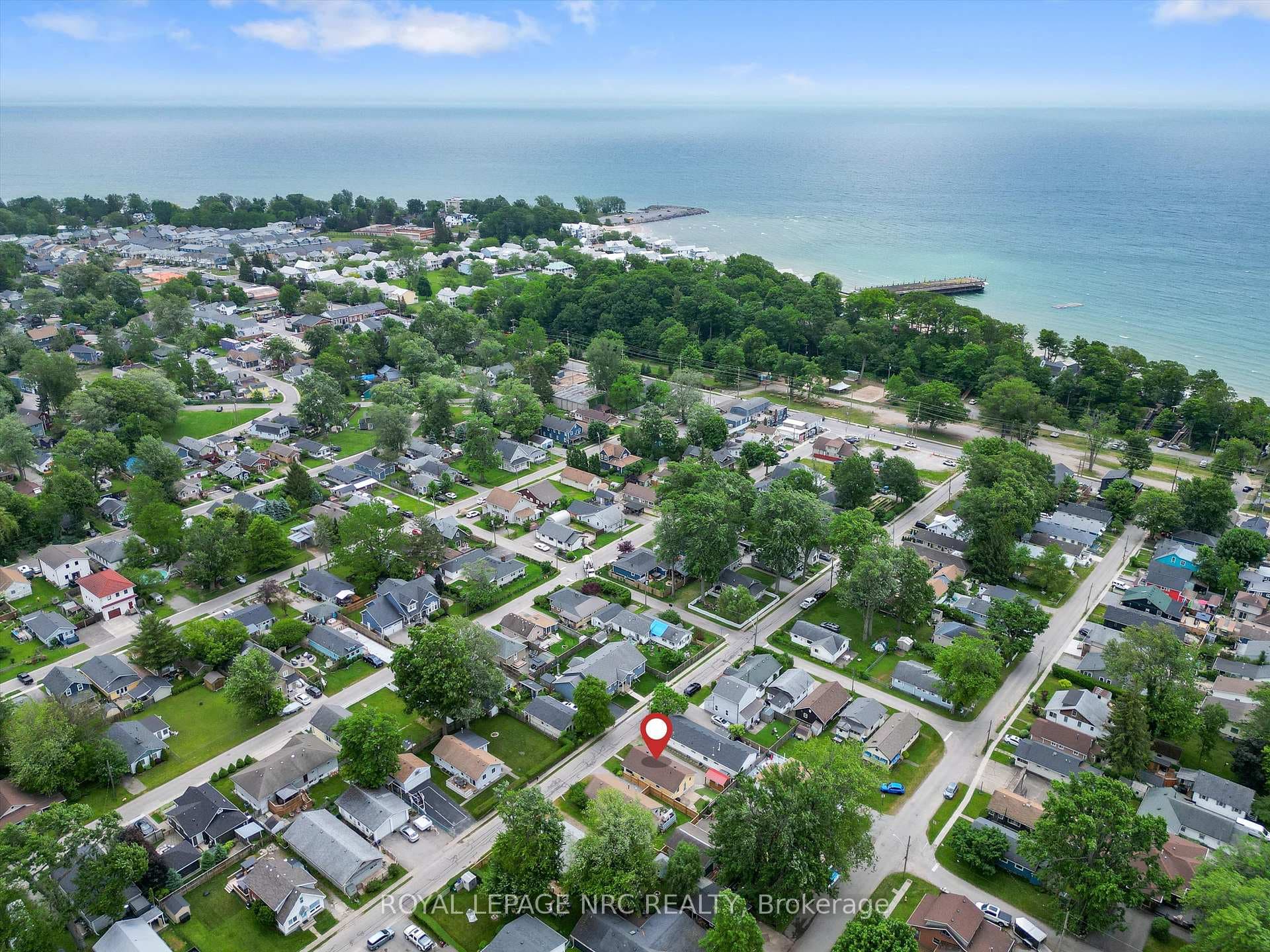 349 Elmwood Avenue photo 33