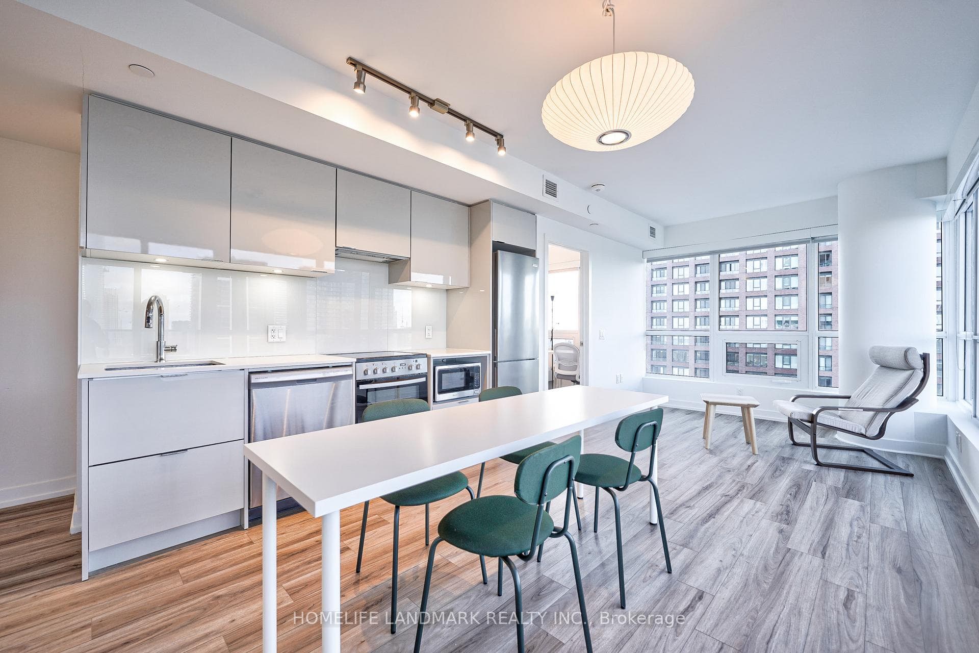 395 Bloor Street Unit 3002 photo 11