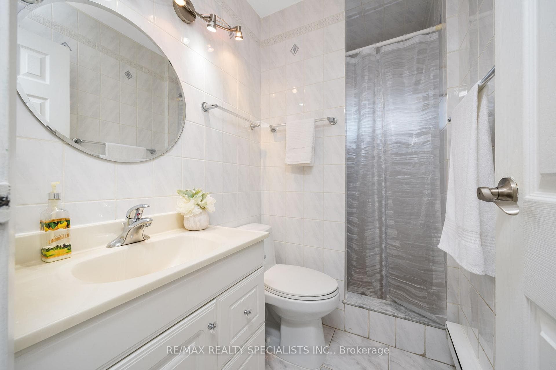 1051 Cedarglen Gate Unit 11 photo 23