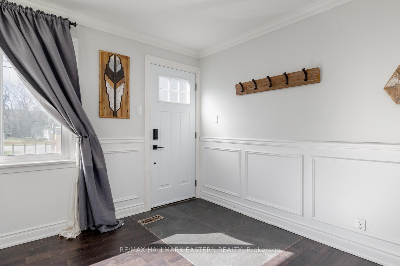 9868 Morning Glory Road photo 4