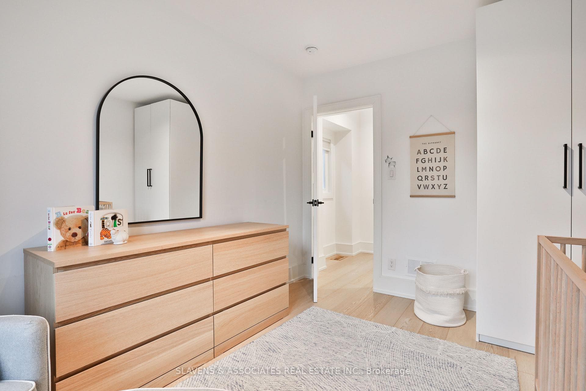 45 Ellsworth Avenue photo 26