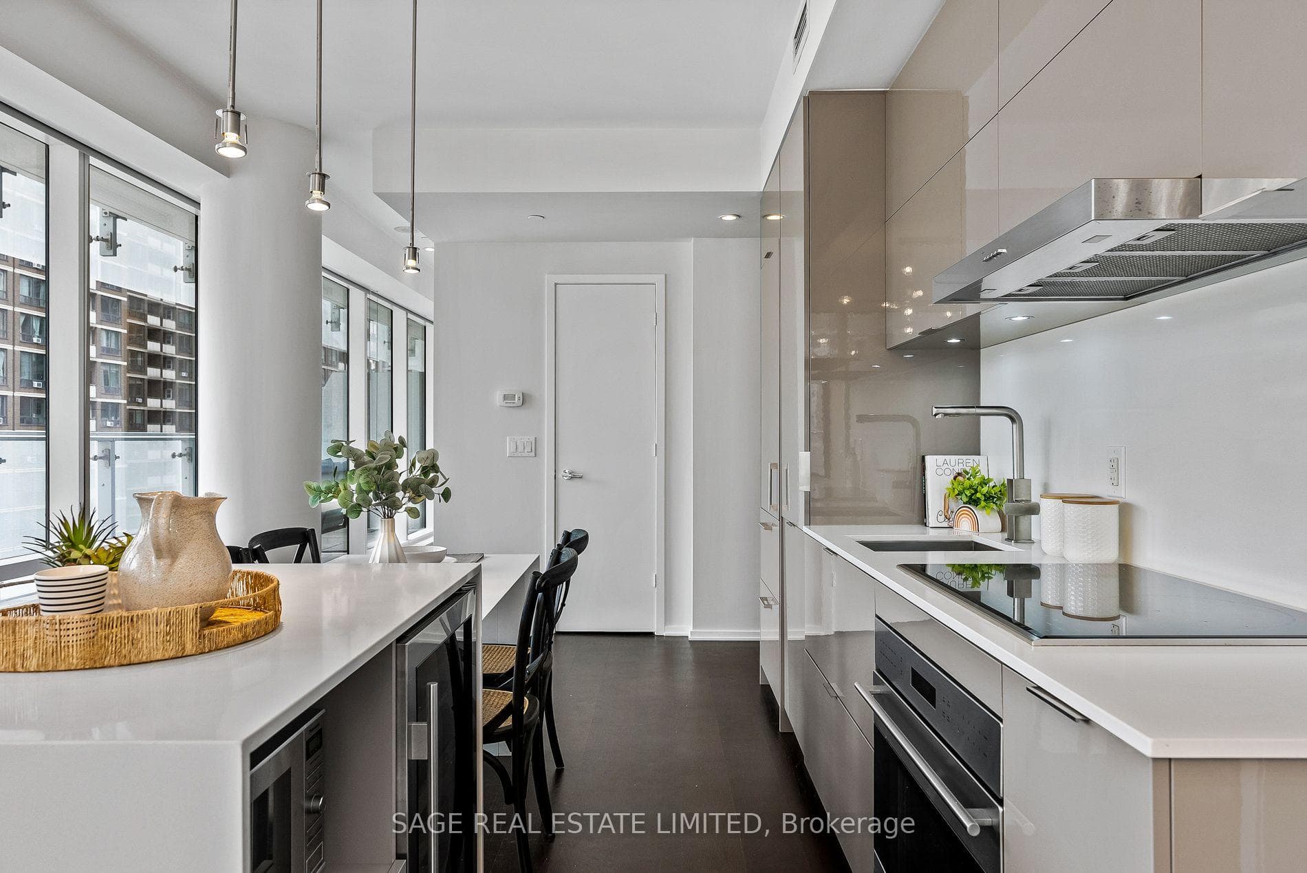 1 Bloor Street Unit 510 photo 9