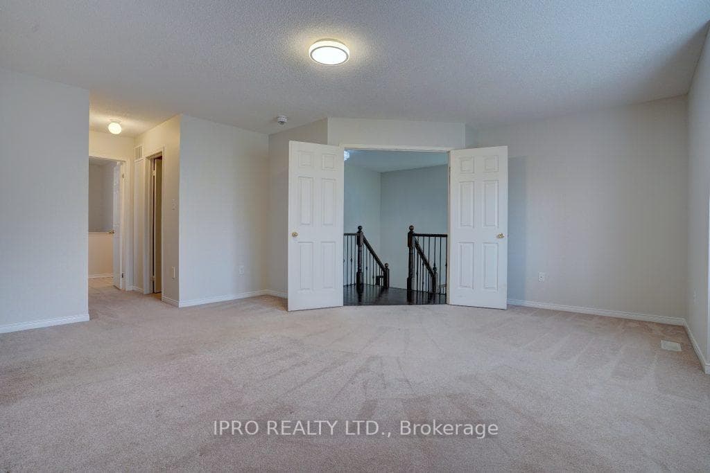 89 Westgate Avenue photo 17