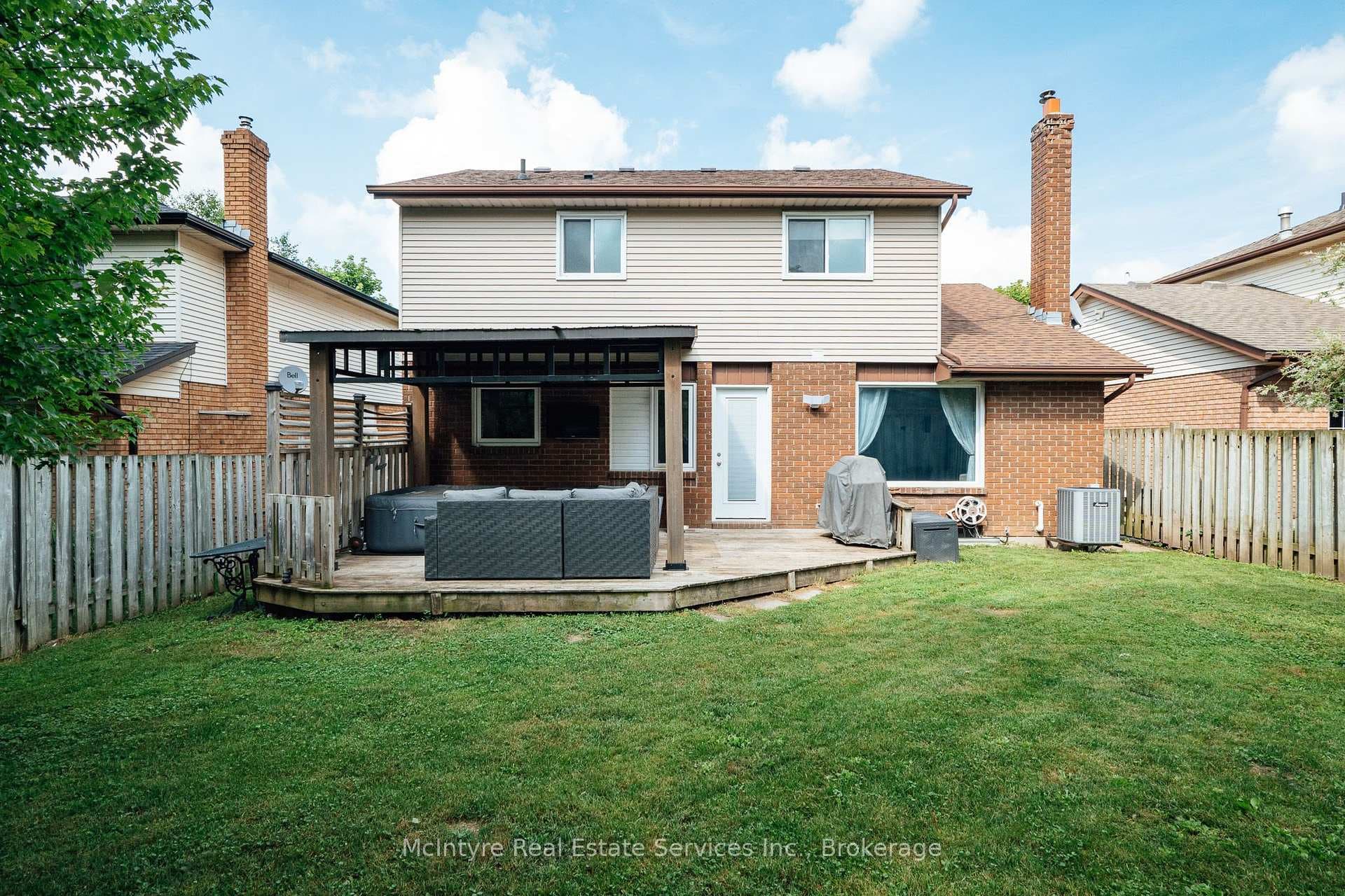 277 Canterbury Drive photo 44