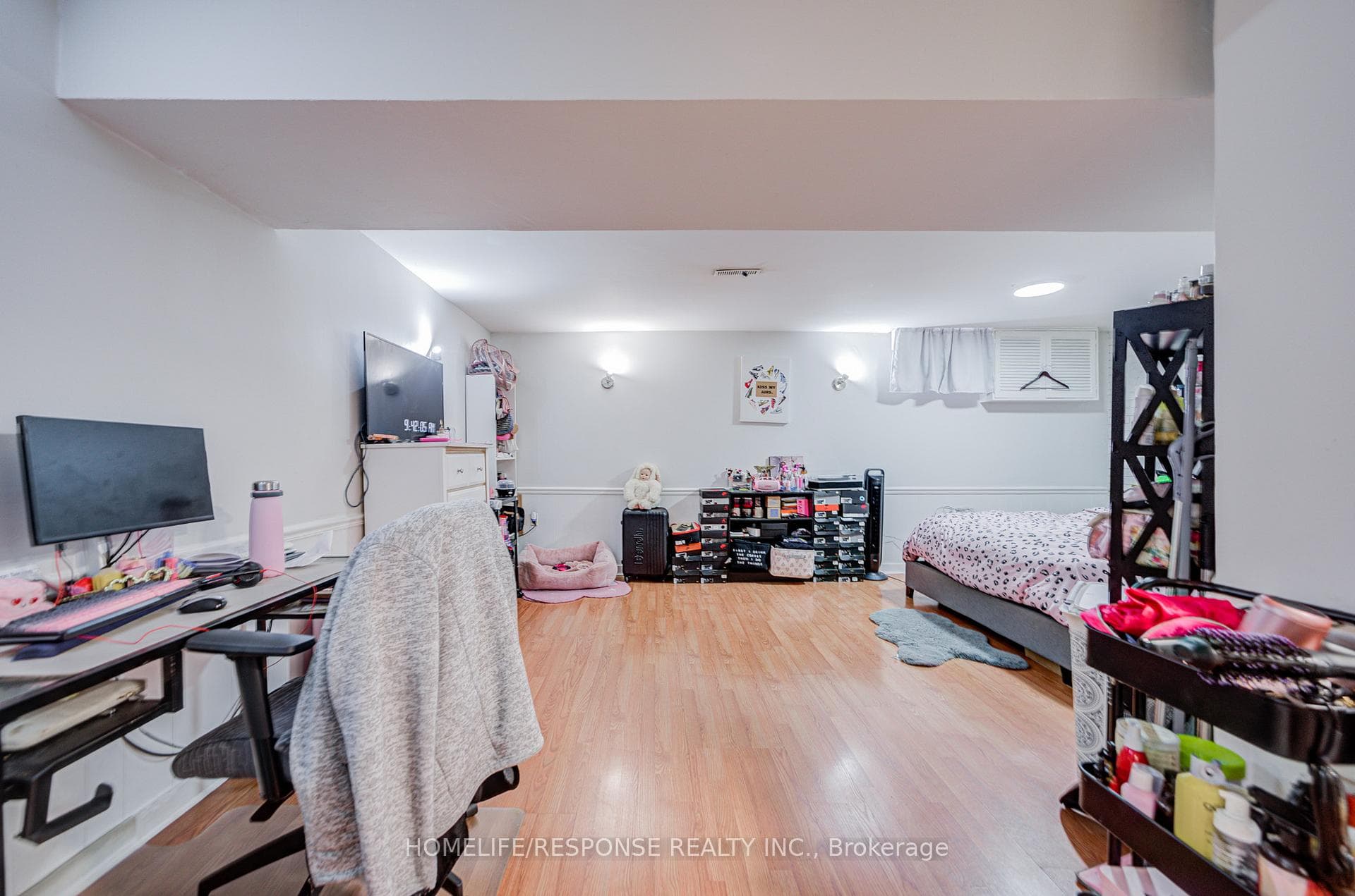 93 HANSEN Road Unit 7 photo 30