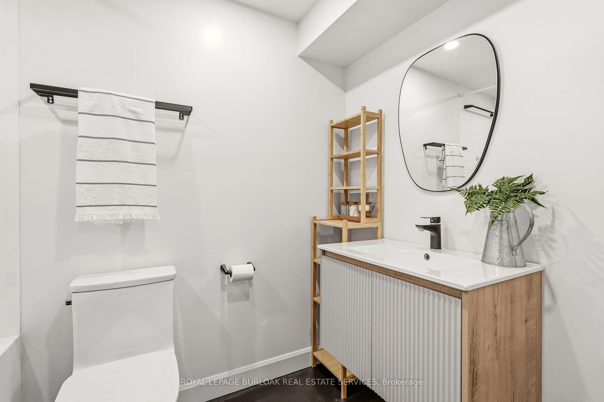 1191 Limeridge Road photo 27