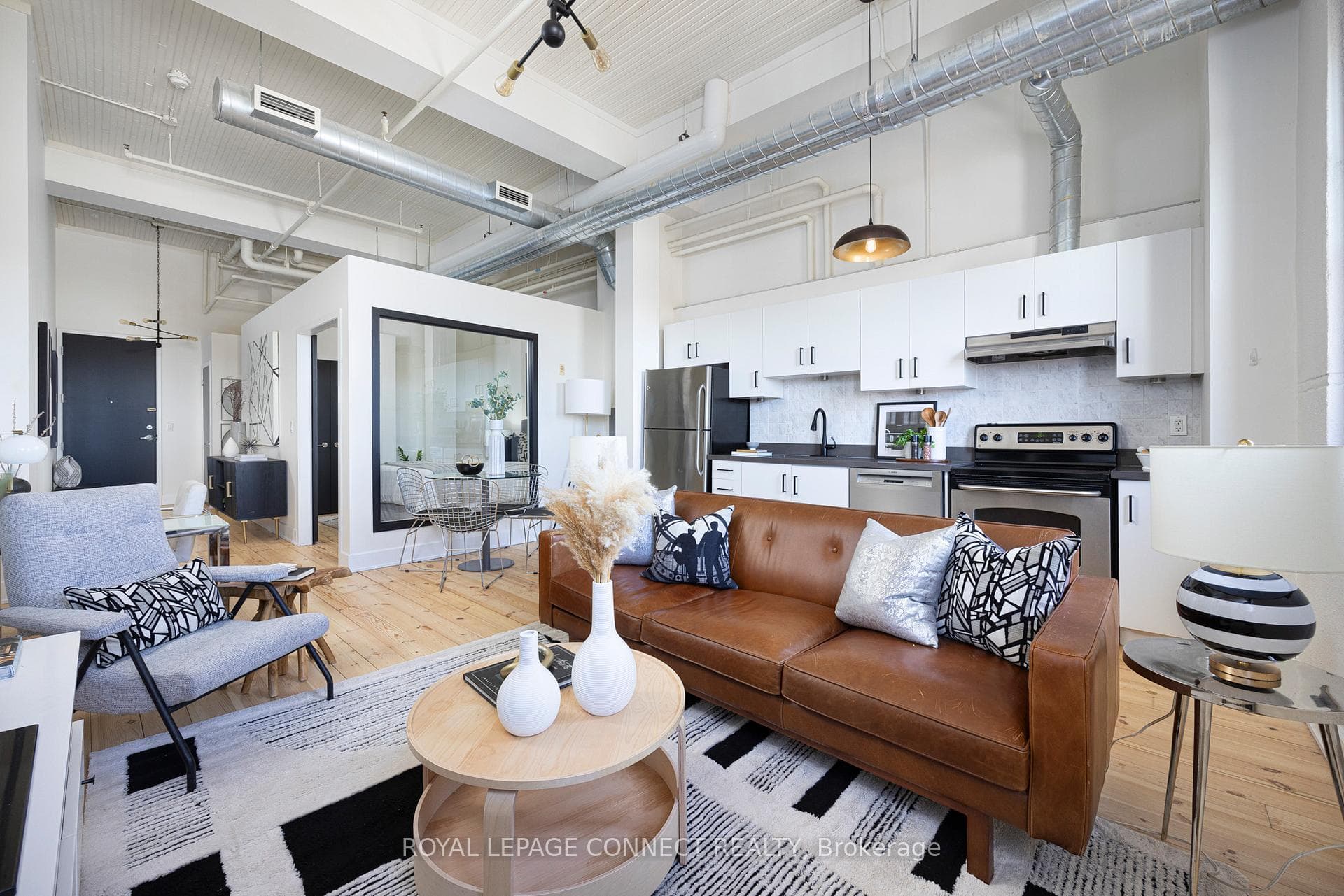 183 Dovercourt Road Unit 508 photo 8