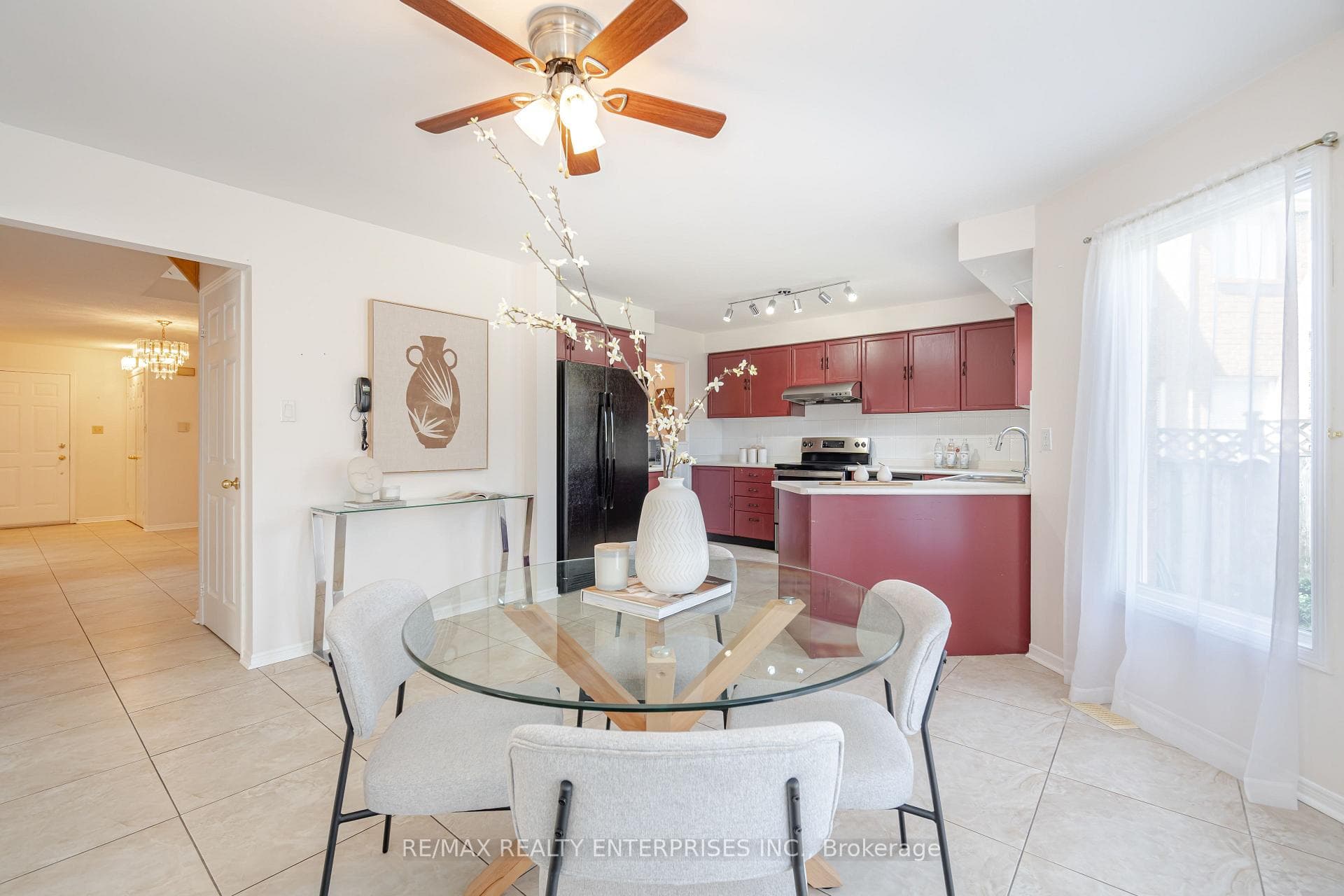 27 Corby Road photo 12