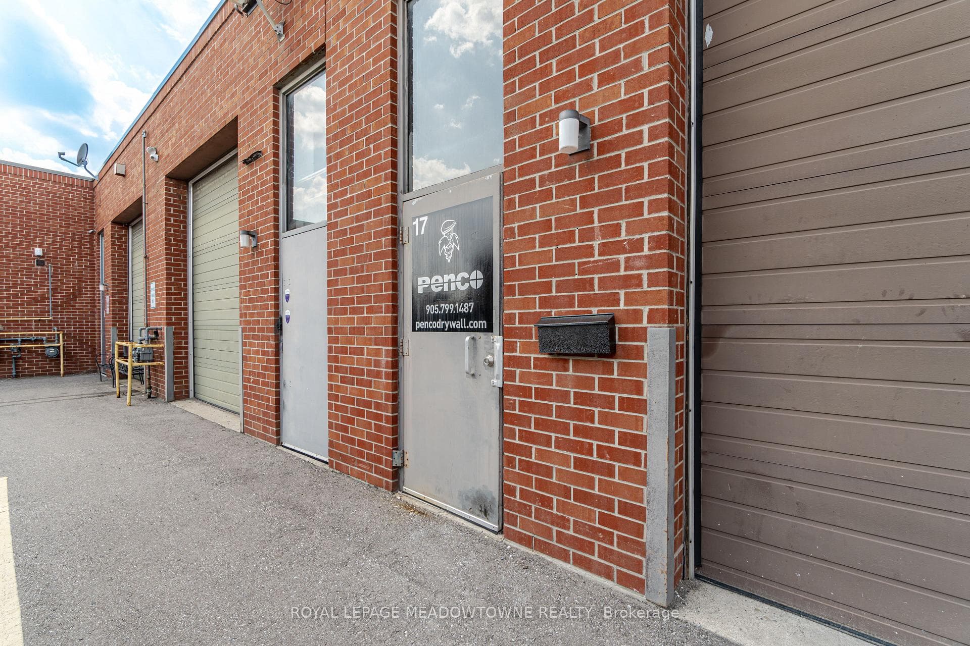 17-830 Rowntree Dairy Road, Vaughan
