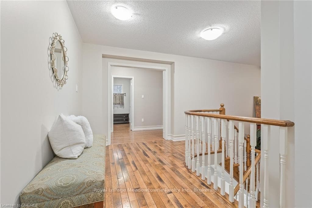 44 ARBORGLEN Drive photo 27