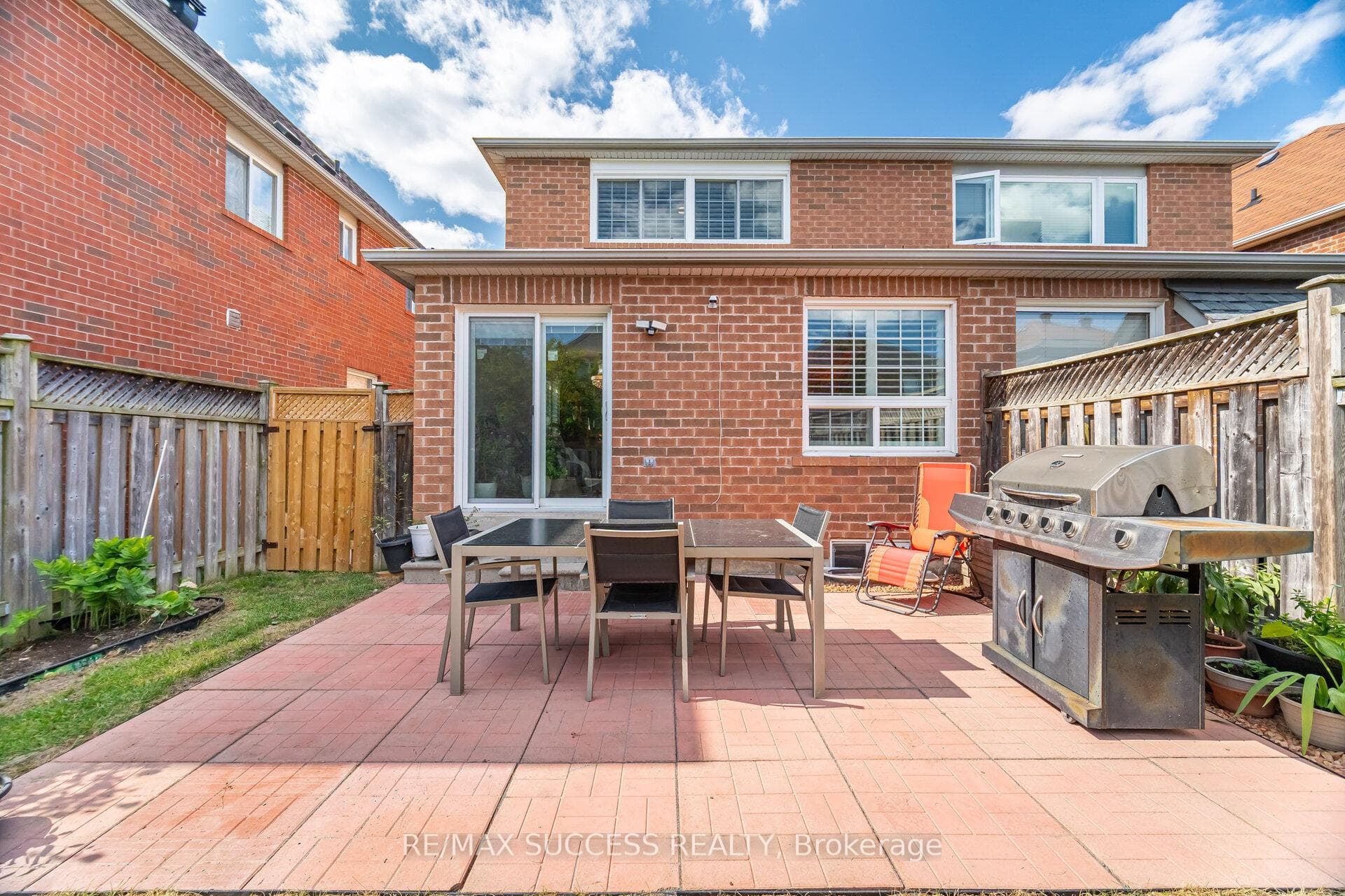 3570 Southwick Street photo 47