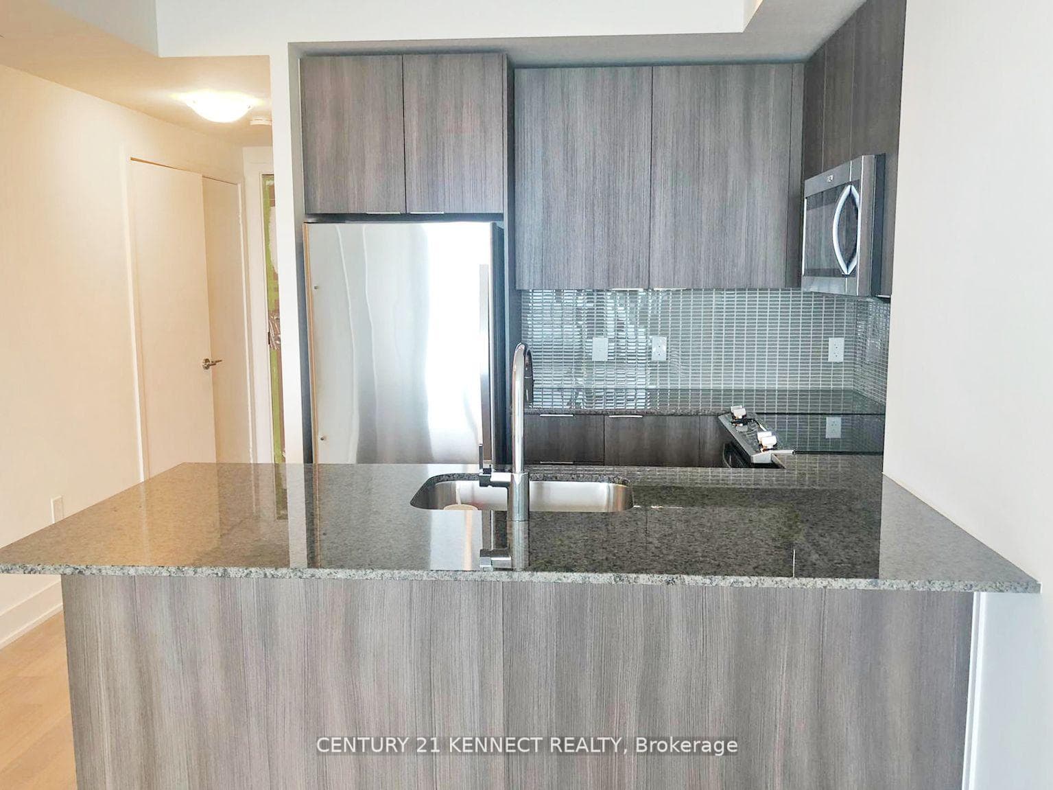 20 Shore Breeze Drive Unit 1509 photo 12