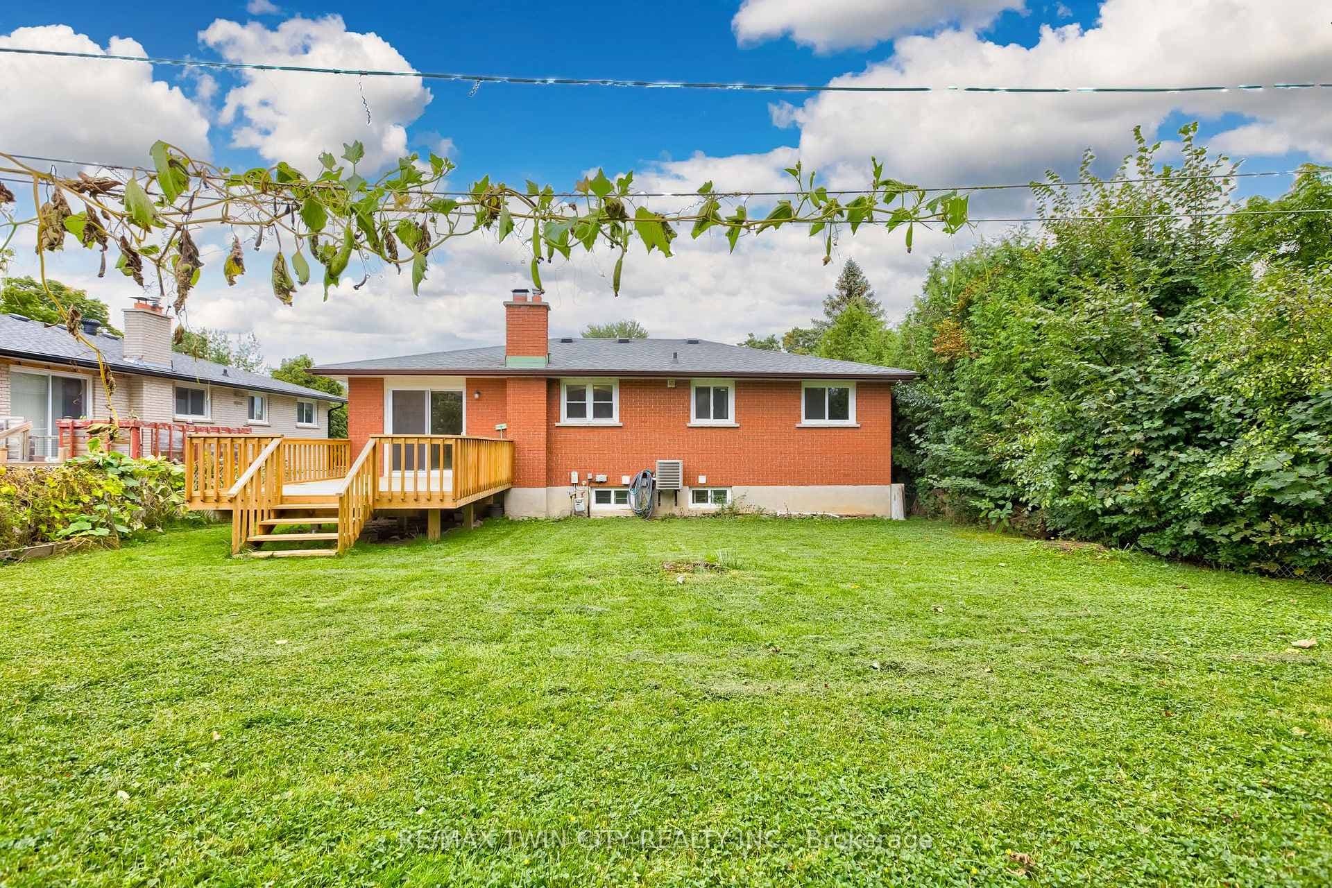 613 Glen Forrest Boulevard photo 33
