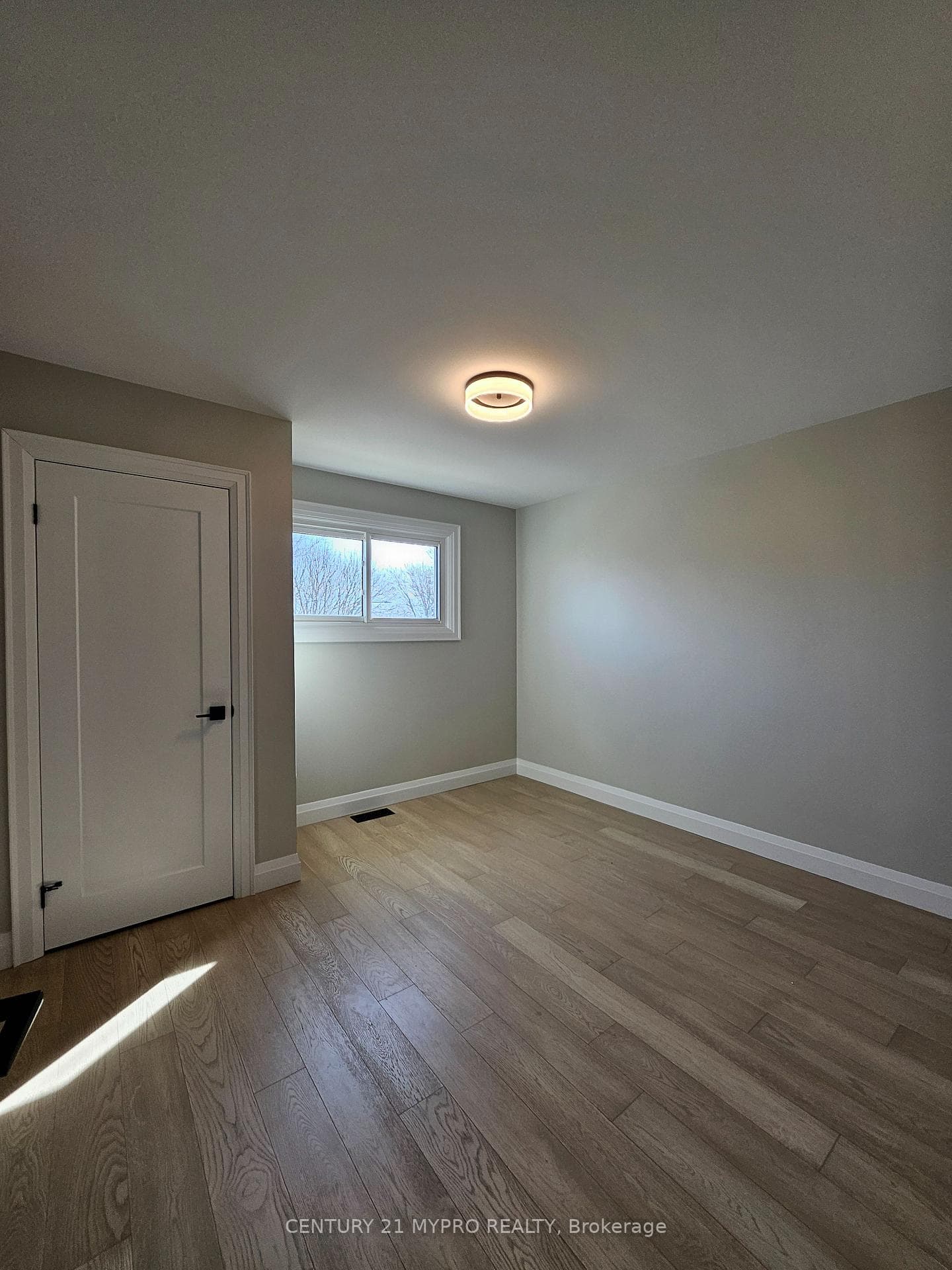 2135 Cobblestone Drive photo 14
