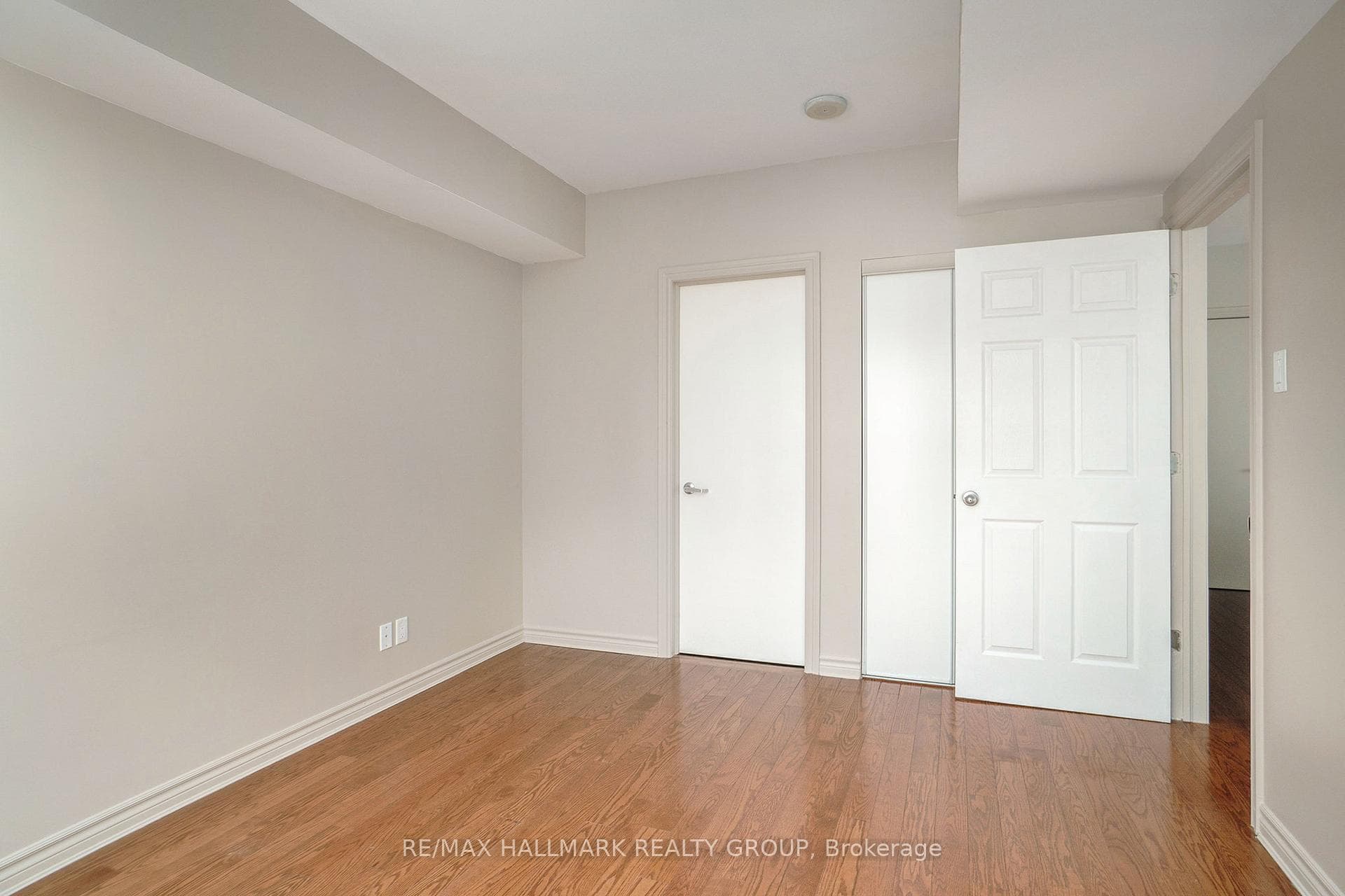 234 Rideau Street Unit 1701 photo 26