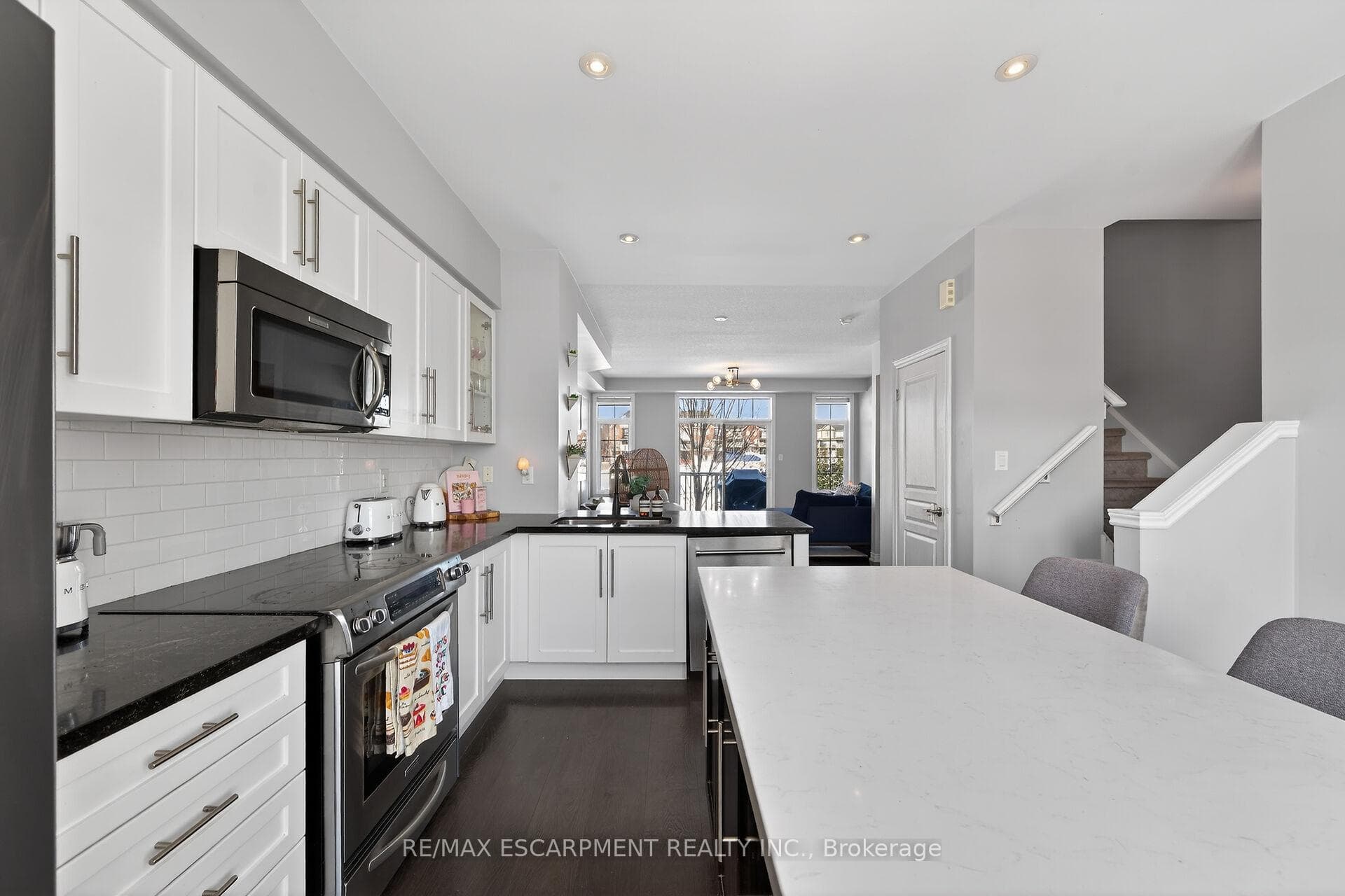 257 Parkside Drive Unit 17 photo 27