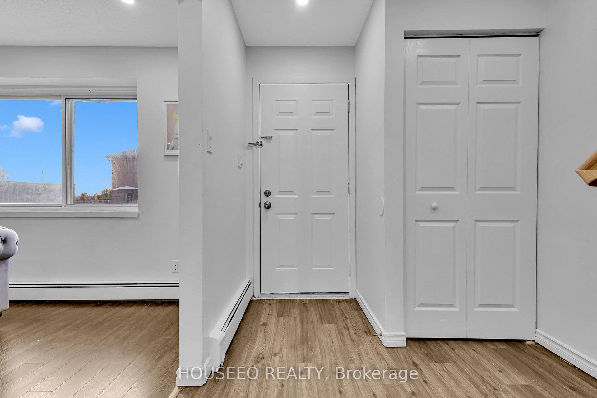 293 Fairway Road Unit 34 photo 5