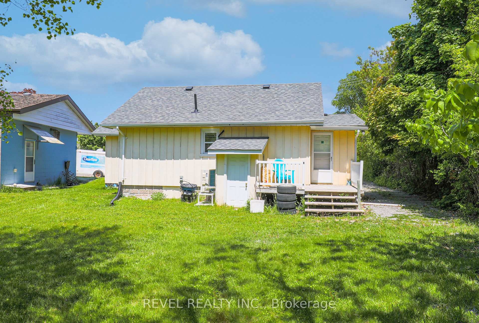 7 Kingsway Drive photo 22