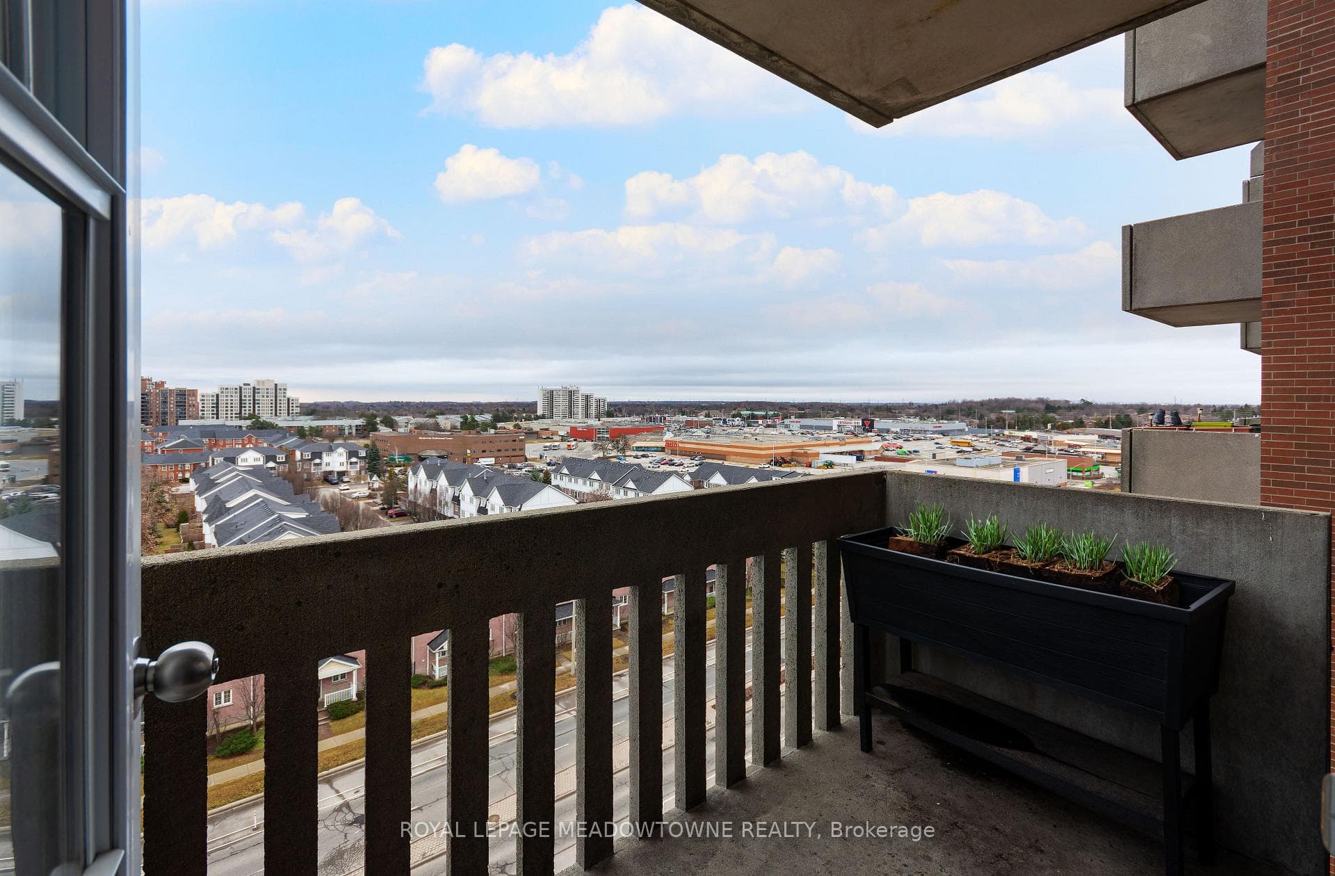 6720 Glen Erin Drive Unit 807 photo 7