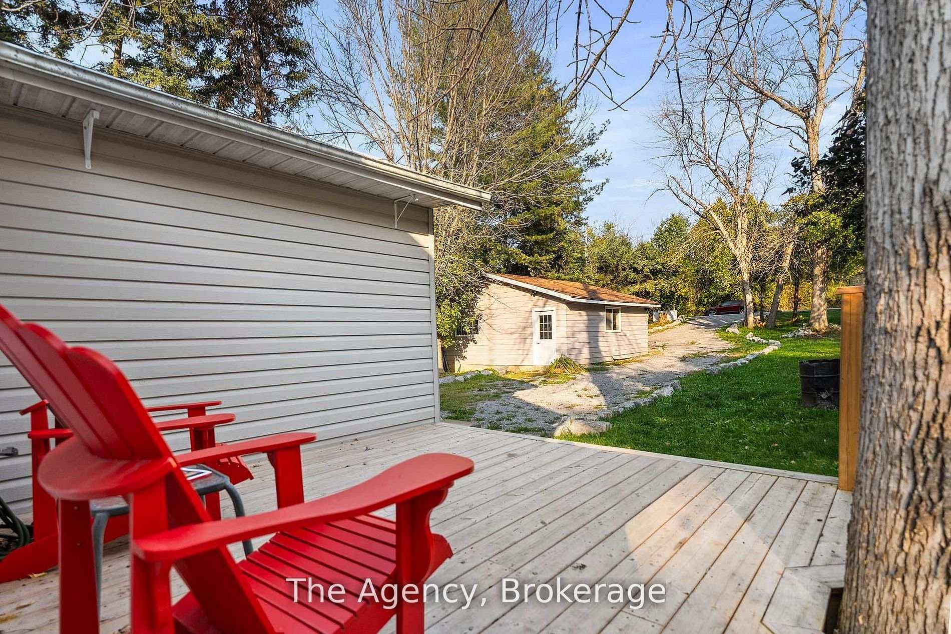 119 Campbell Beach Road photo 35