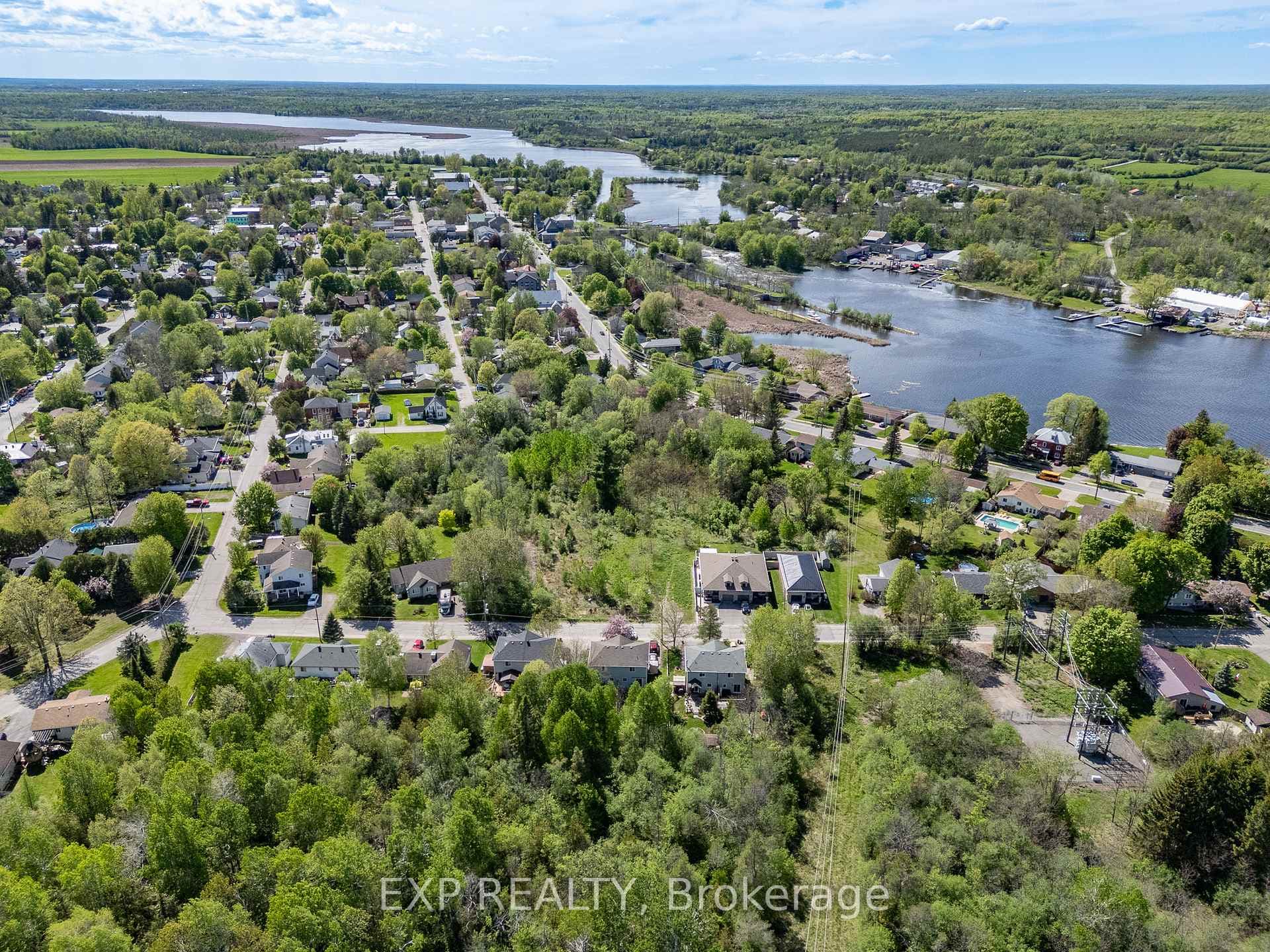160 Charlotte Street photo 6