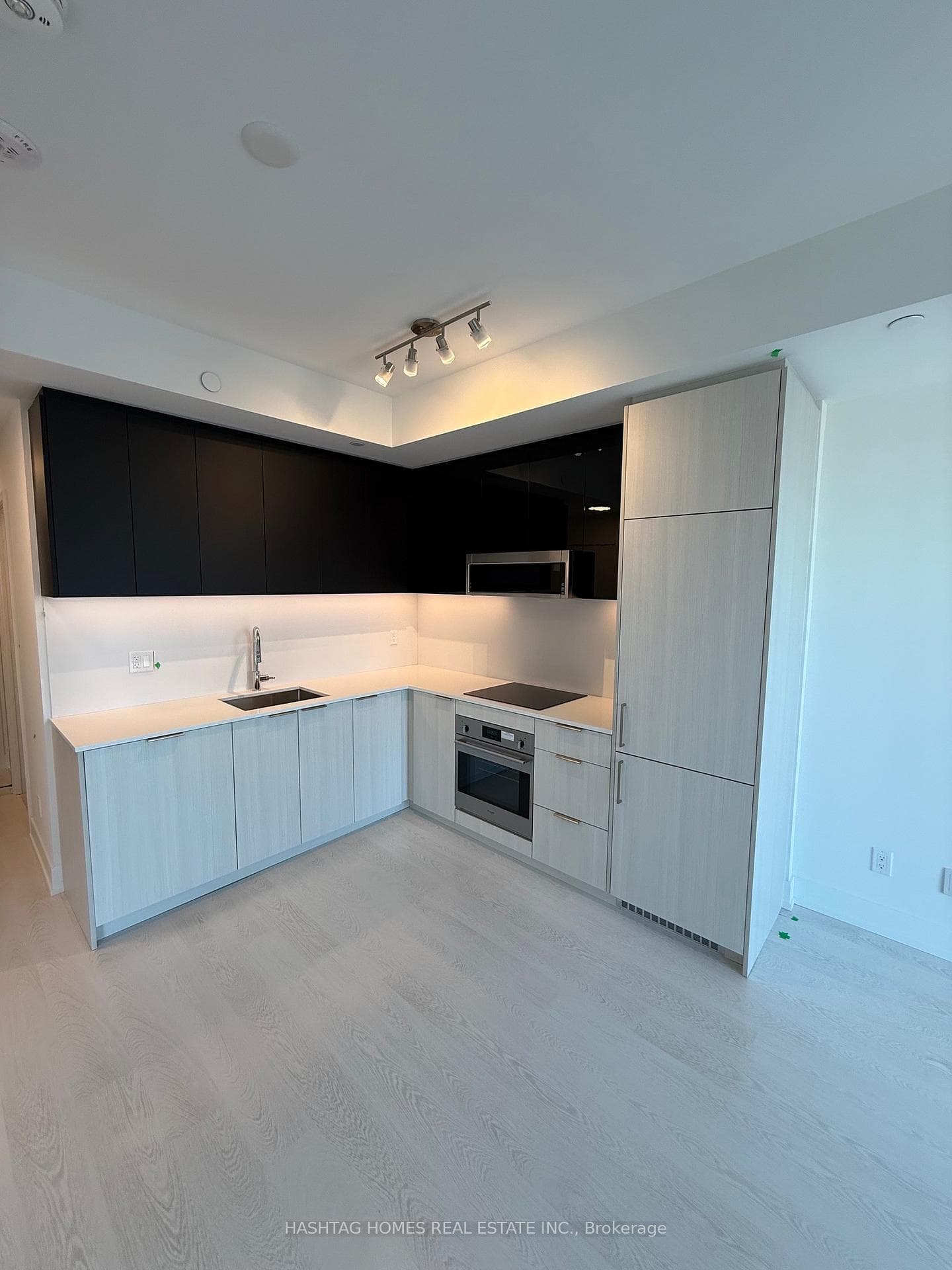 308 JARVIS Street Unit 2909 photo 3