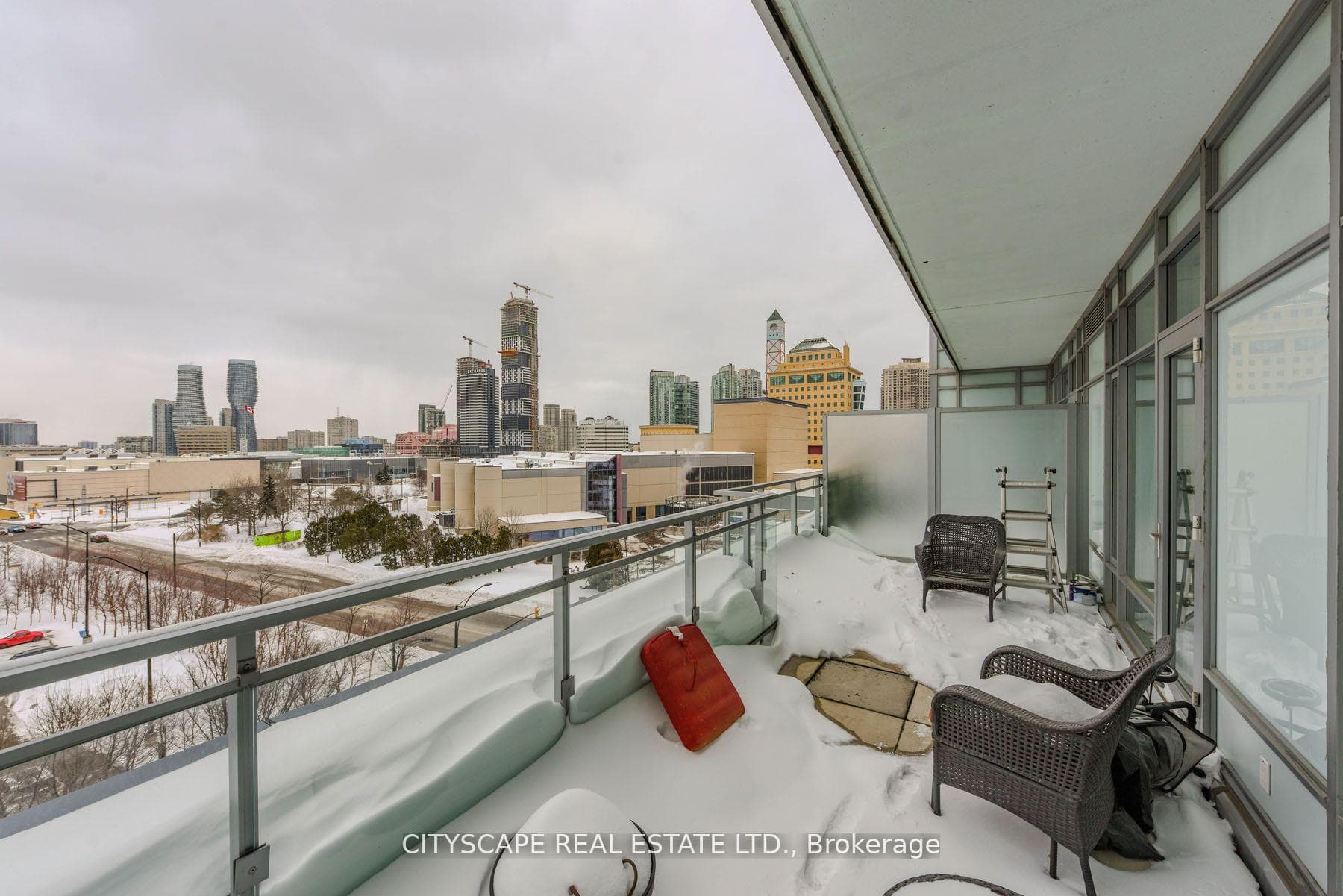 365 Prince of Wales Drive Unit 611 photo 25