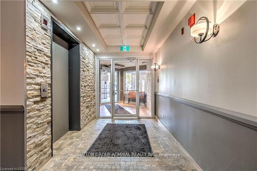 5 Jacksway Crescent Unit 108 photo 2