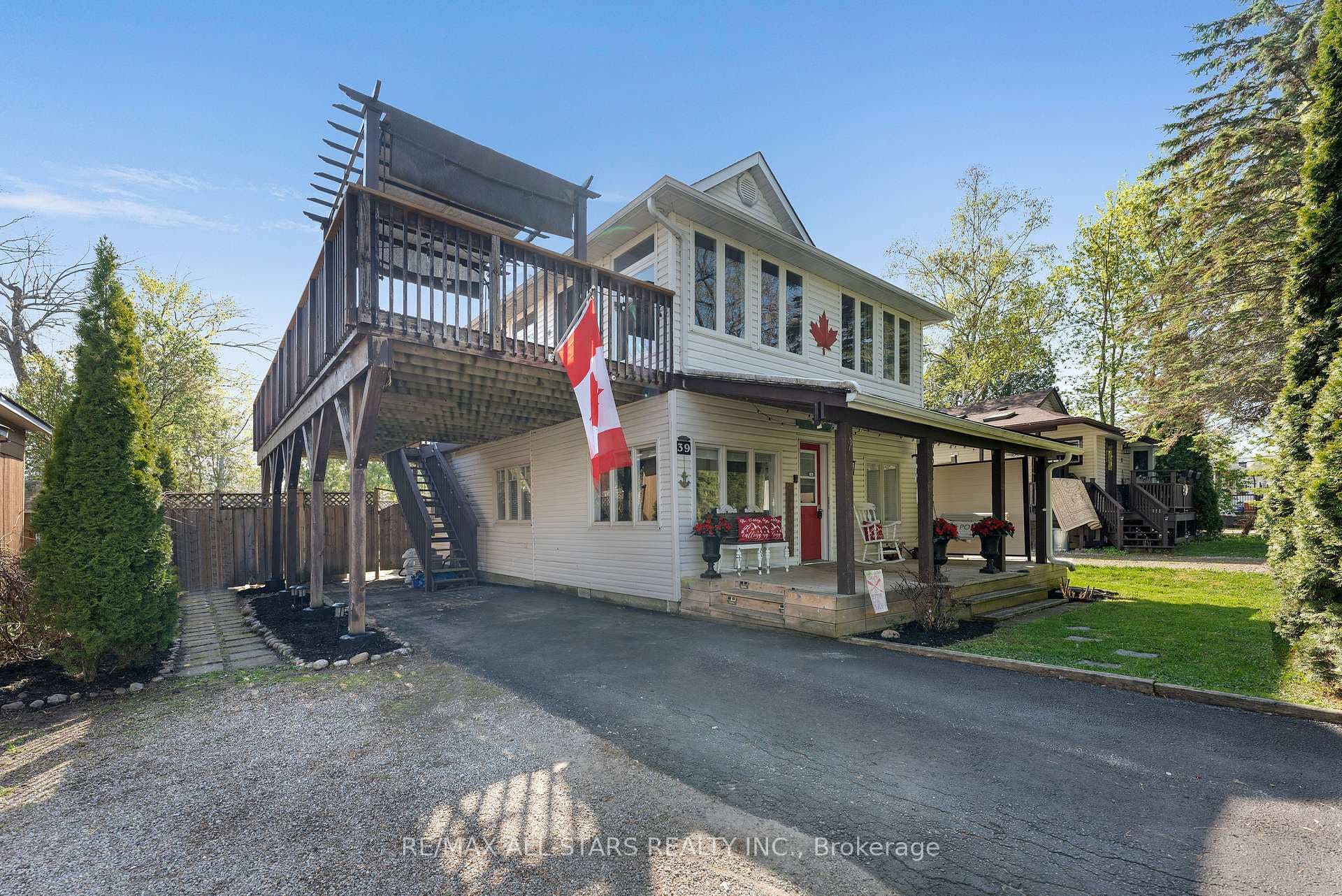 39 Franklin Beach Road photo 2
